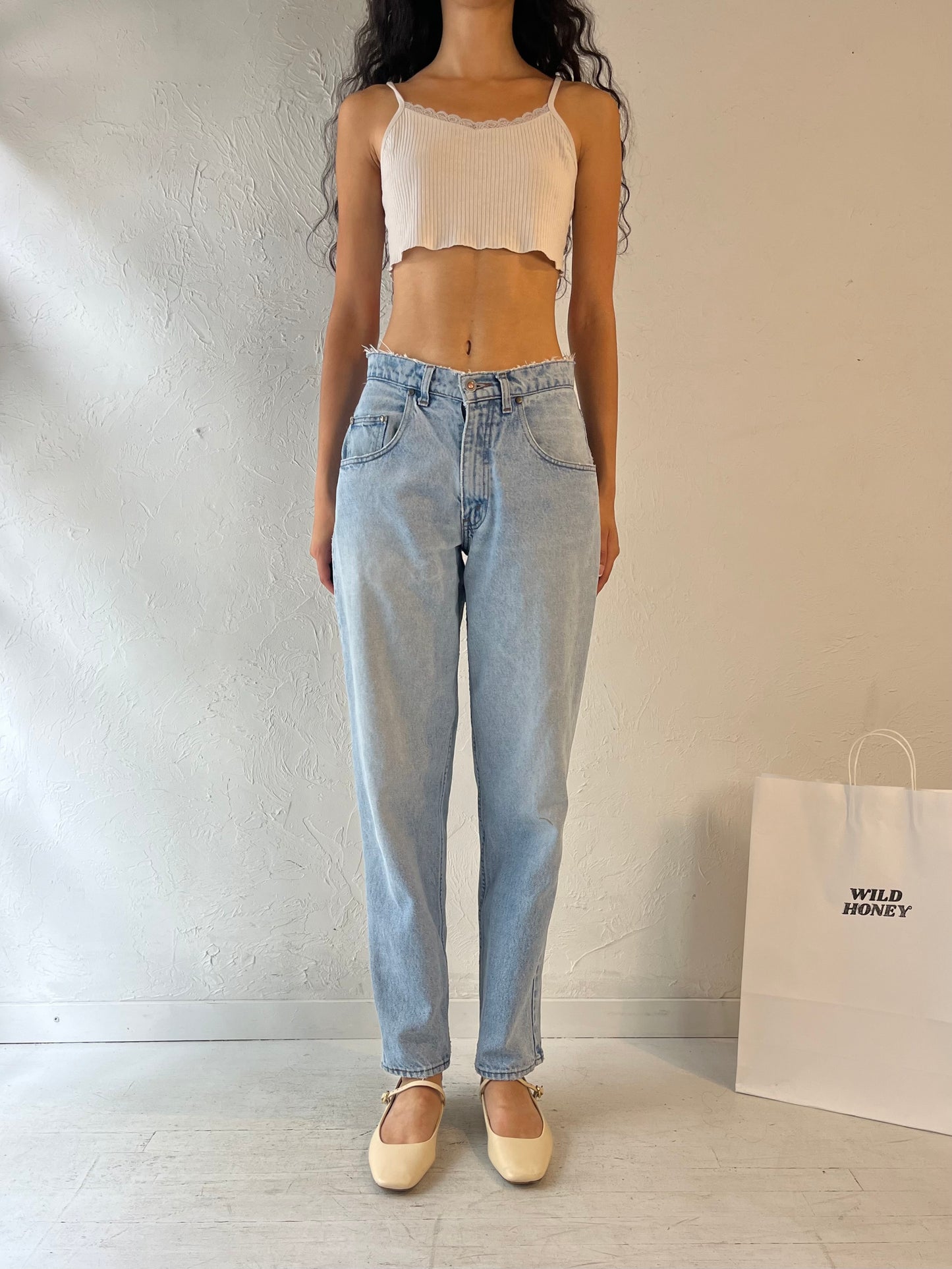 90s 'Levis' Silver Tab Loose Jeans / 28