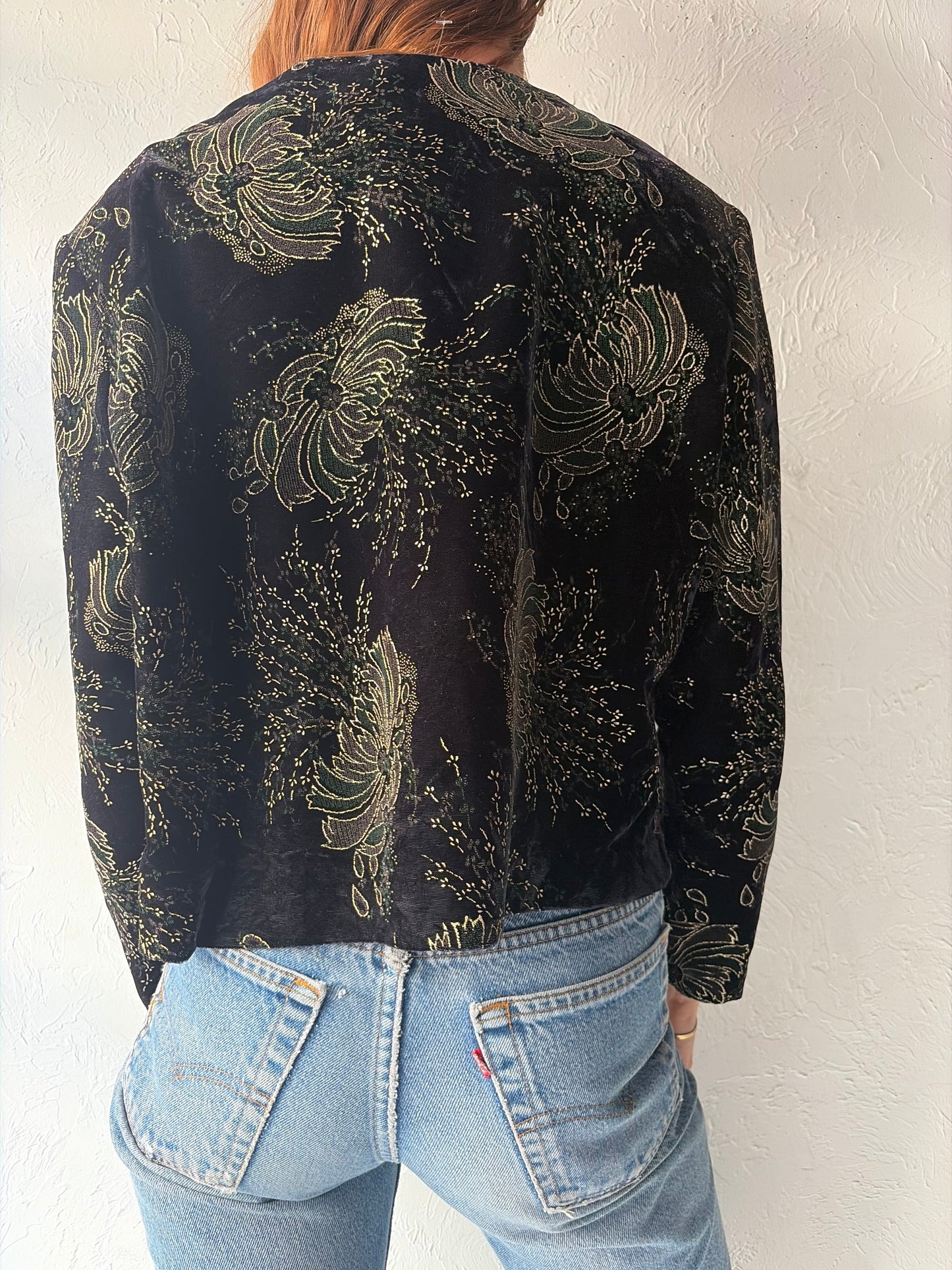 90s ‘Alia’ Floral Embossed Retro Cropped Velvet Blazer Jacket / Large