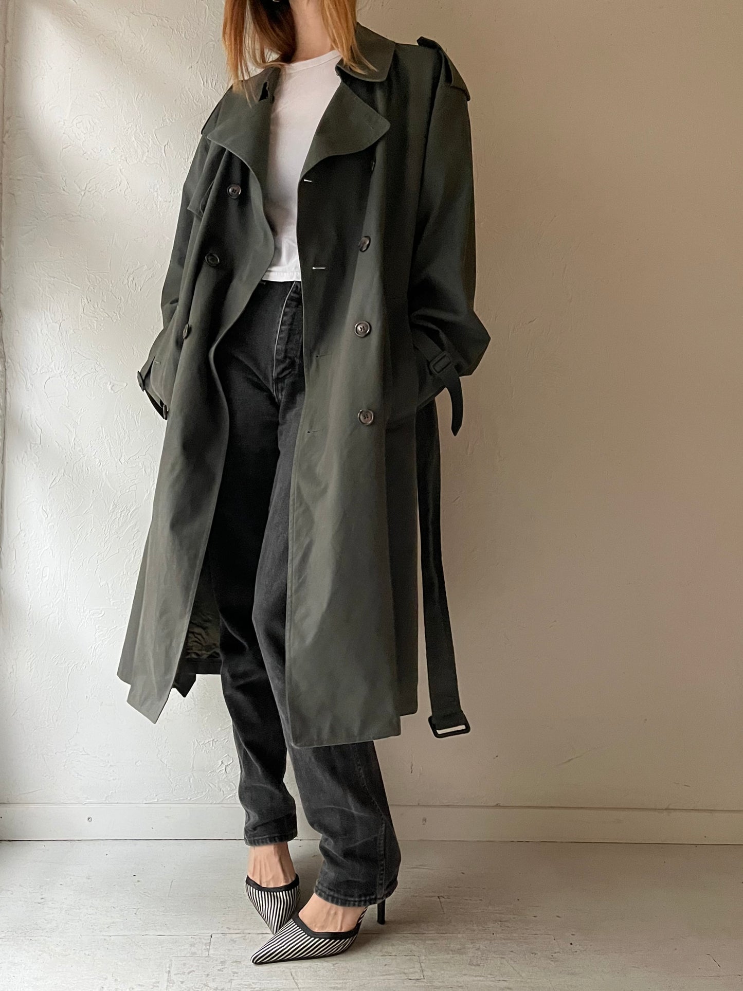 Vintage Trench Coat / Large