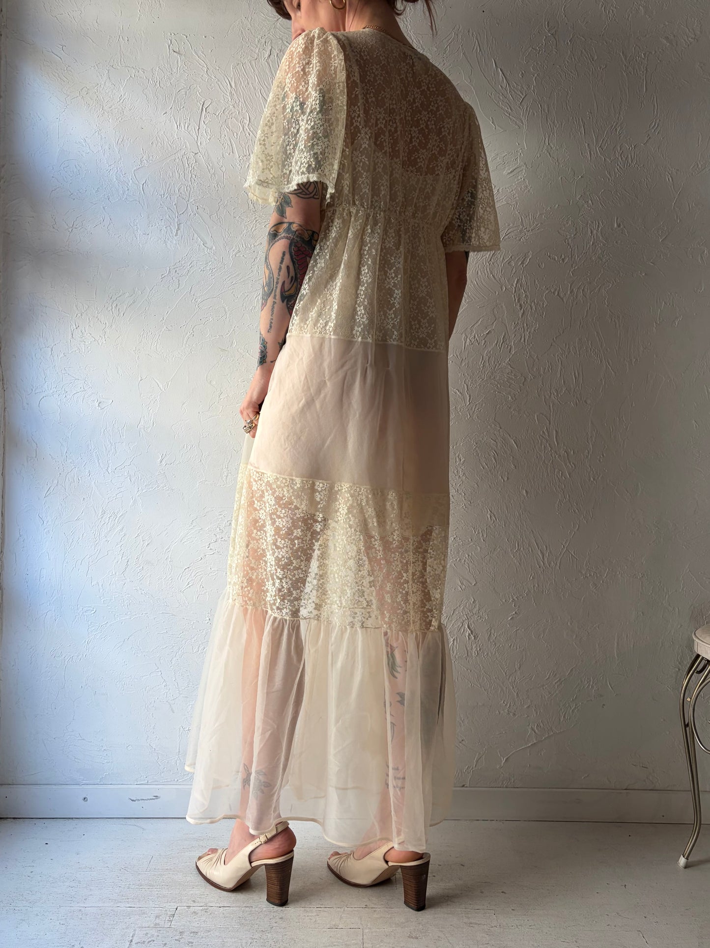 80s 'Movie Star' Cream Lacey Peignoir Robe / Small