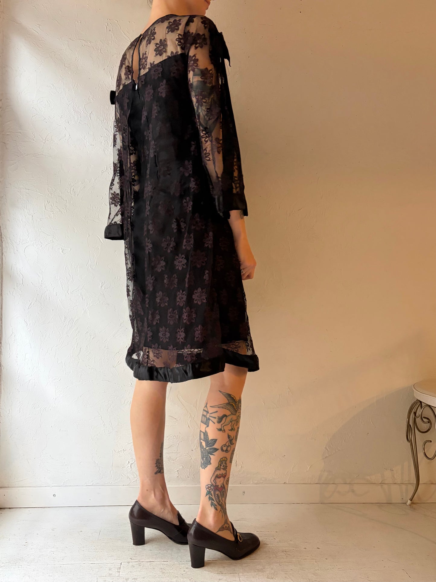 60s Black Lace Dress / Small
