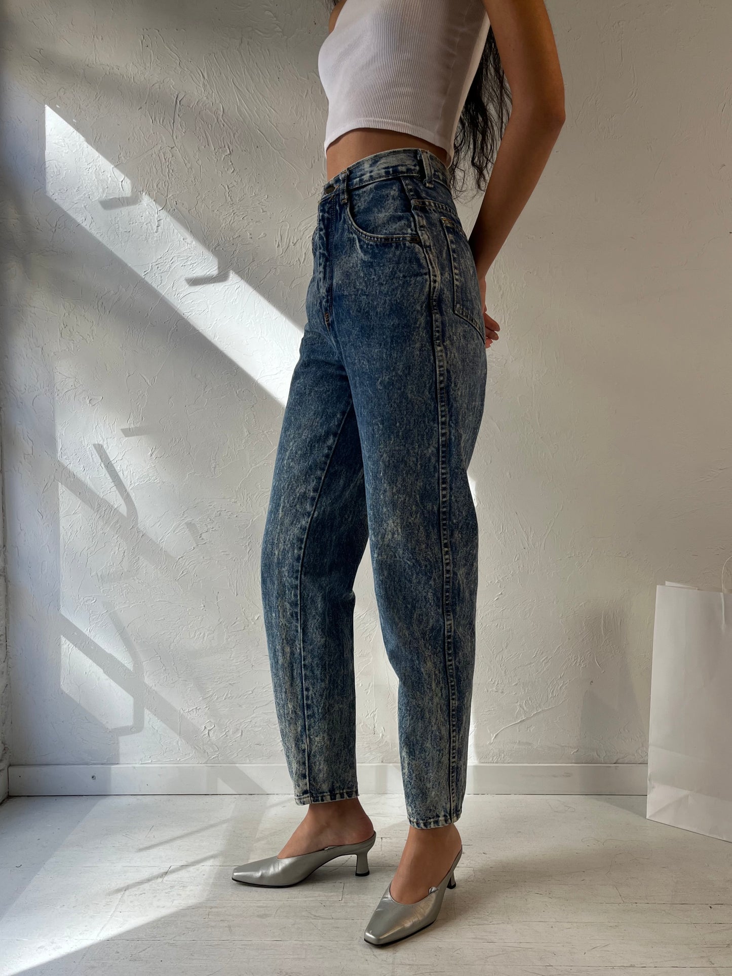 90s 'Hollywood Era' High Waisted Acid Wash Skinny Jeans / 25