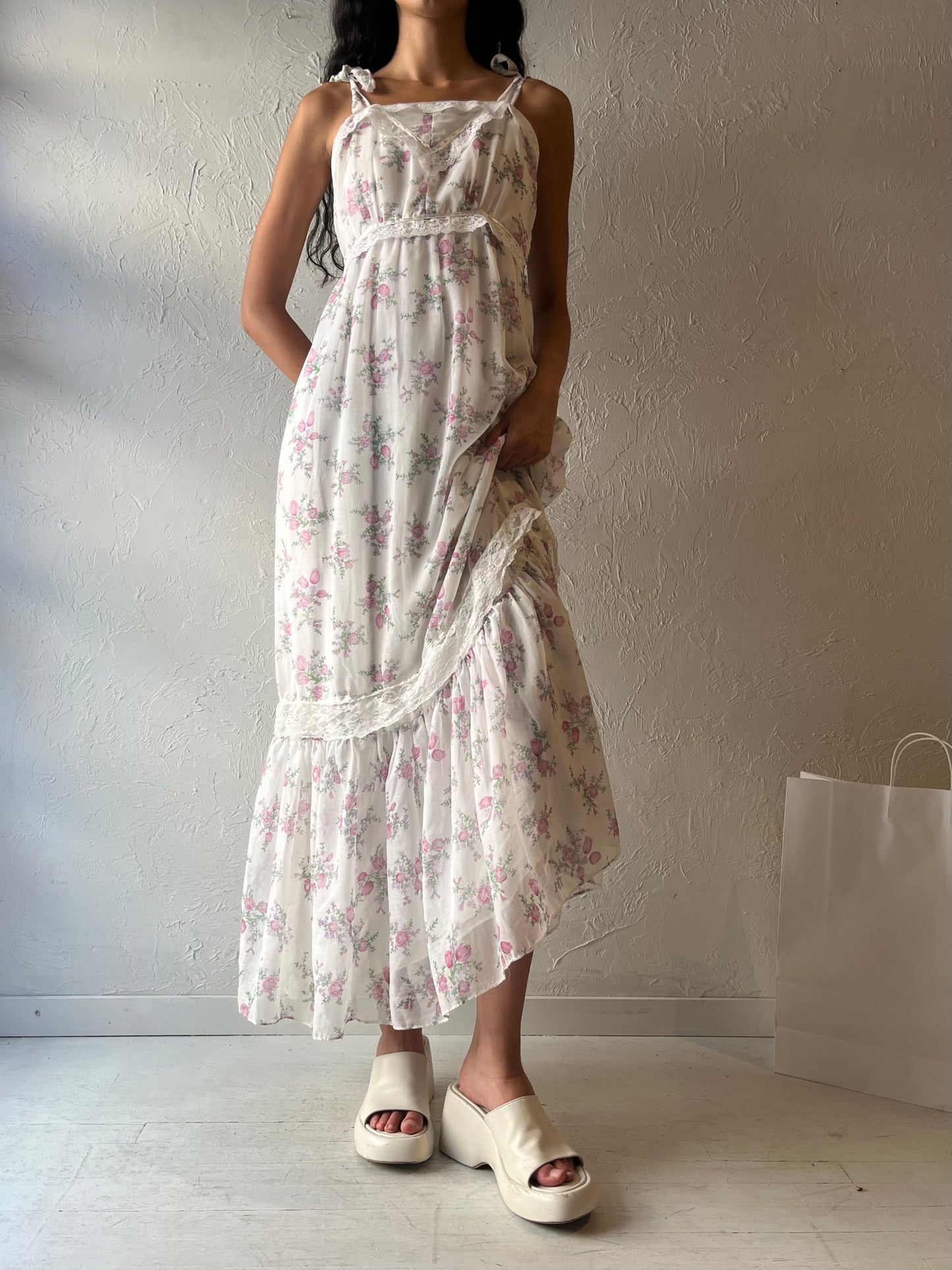 70s 'JC Penny' White Floral Print Peasant Dress / Small