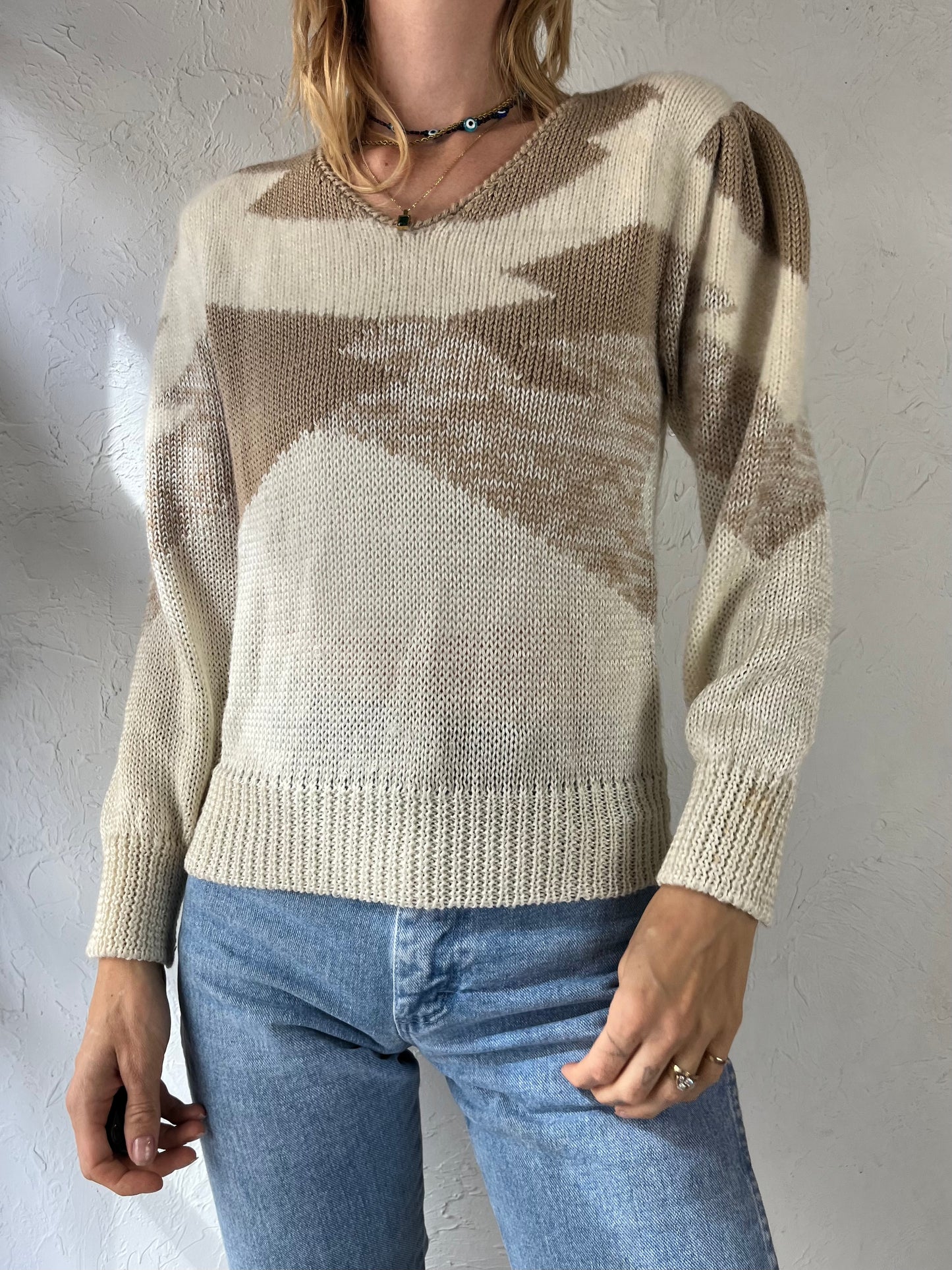90s 'Woodwards' Beige and White Knit Sweater / Small