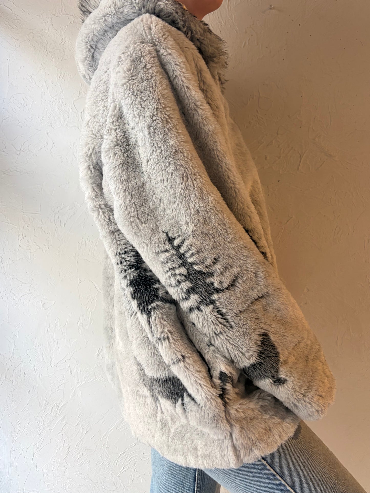 Y2k 'Northern Lifestyles' Faux Fur Hooded Jacket / Medium
