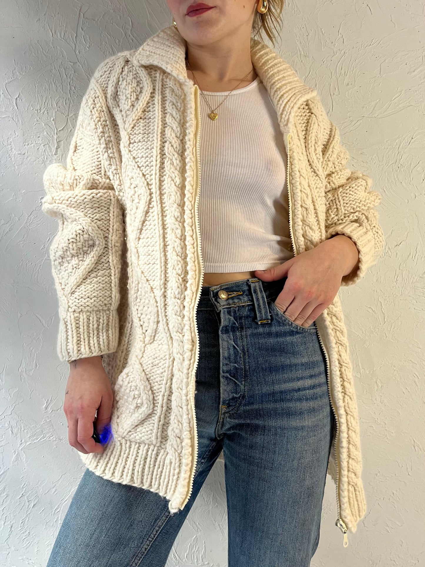 Vintage ‘Atesanias’ Cream Cable Knit Zip Up Sweater / Medium