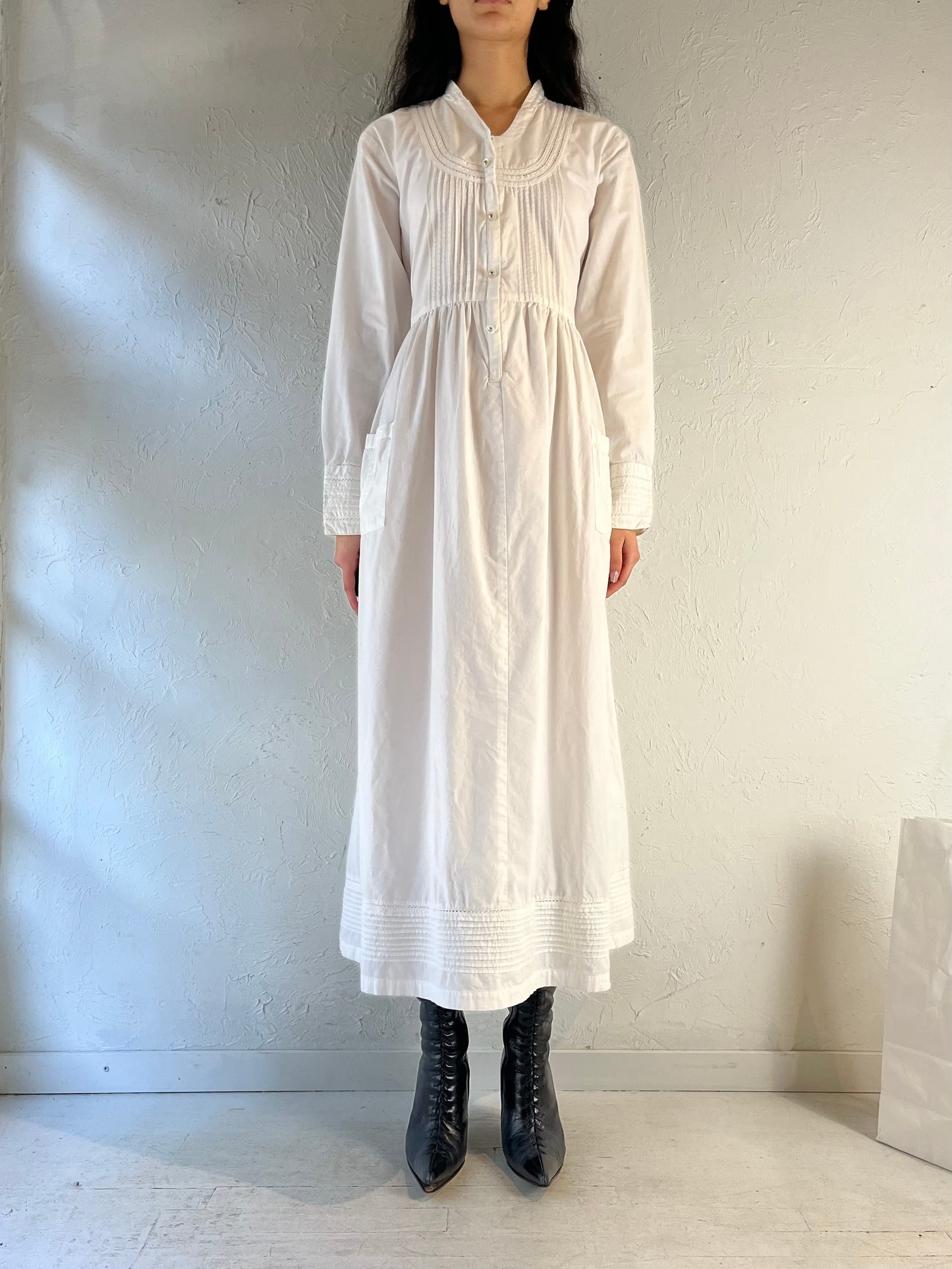 90s ‘Dressed In White’ Long Sleeve White Cotton Dress / Medium