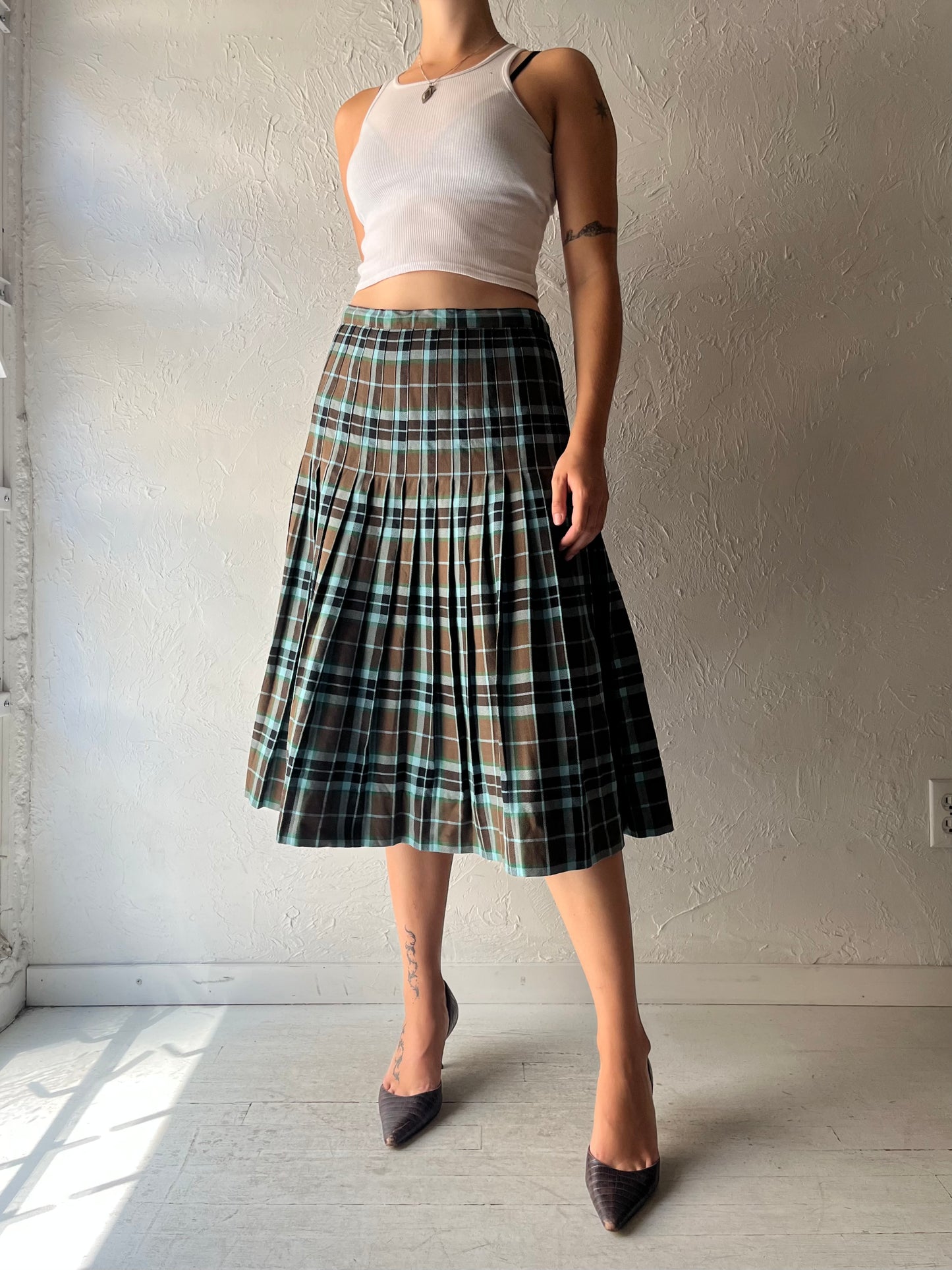 Vintage Paid Wool Pleated Peppy Academia Midi Fall Winter Skirt / Medium