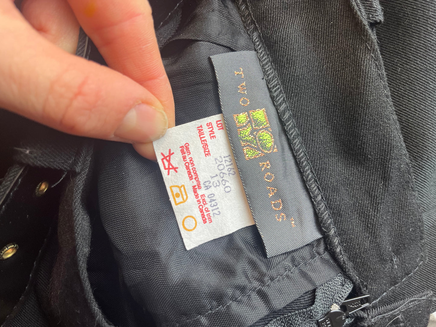 80s 'Two Roads' Black Pencil Skirt / Medium