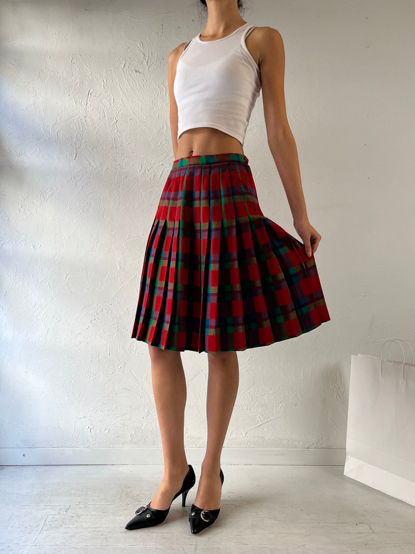 80s ‘Tan Jay’ Pleated Plaid Wool Midi Skirt / Medium