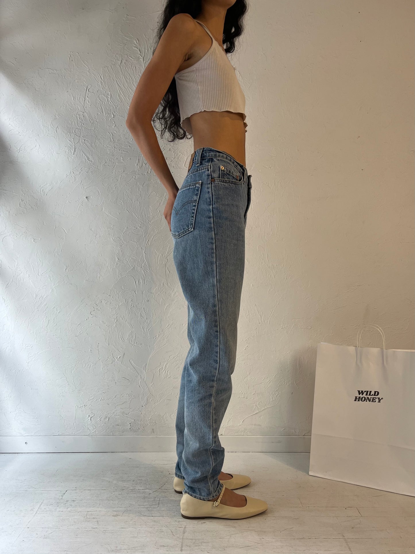 90s 'Levis' 512 Slim Fit Jeans / Made in Canada / 28