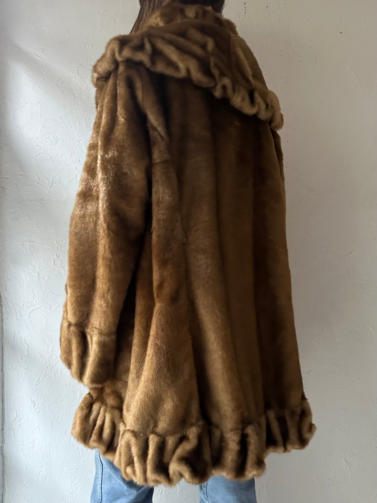 Y2k 'Jones New York' Faux Fur Coat / XL