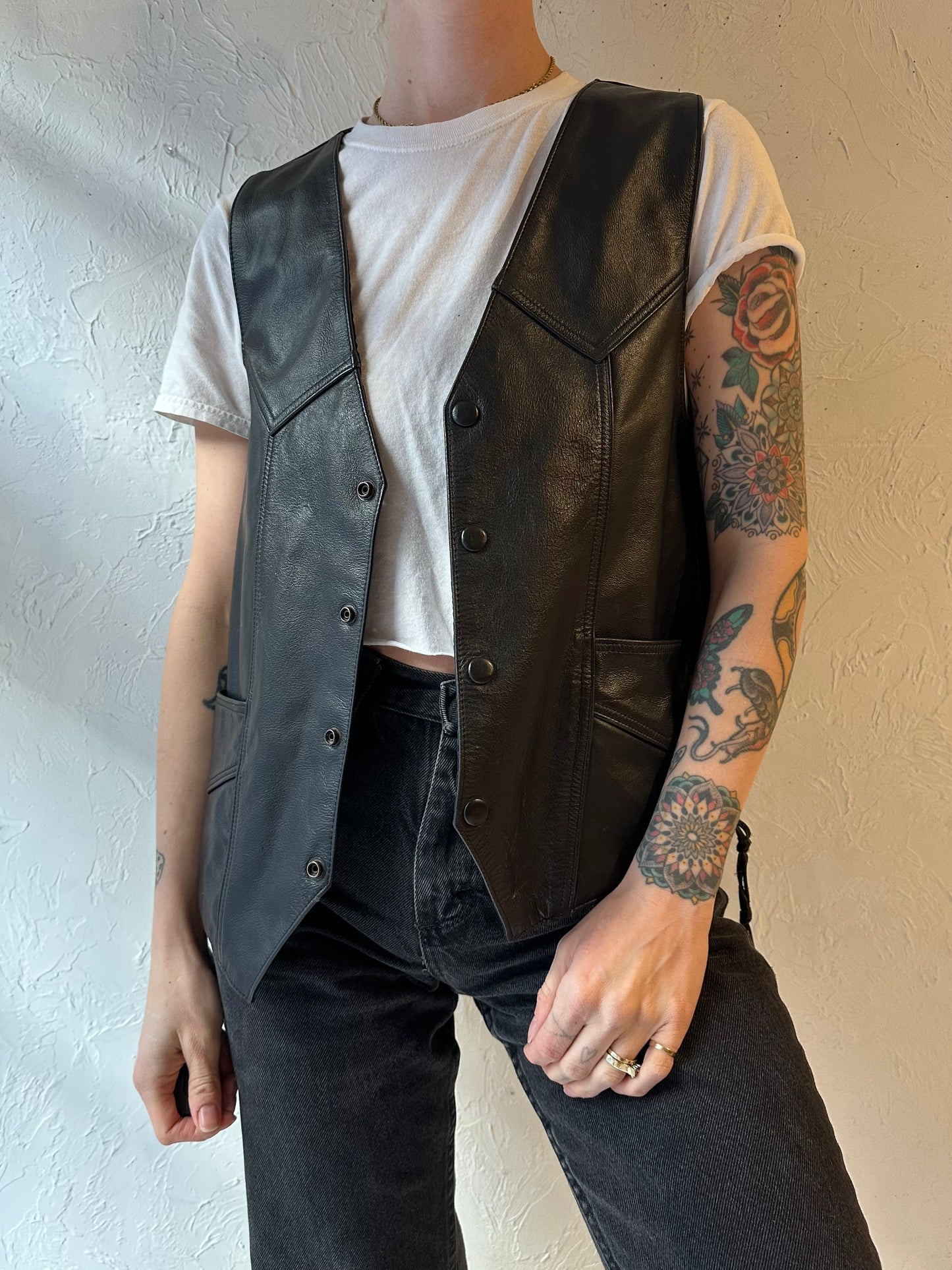 90s ‘Genuine Leather’ Black Biker Vest / Large