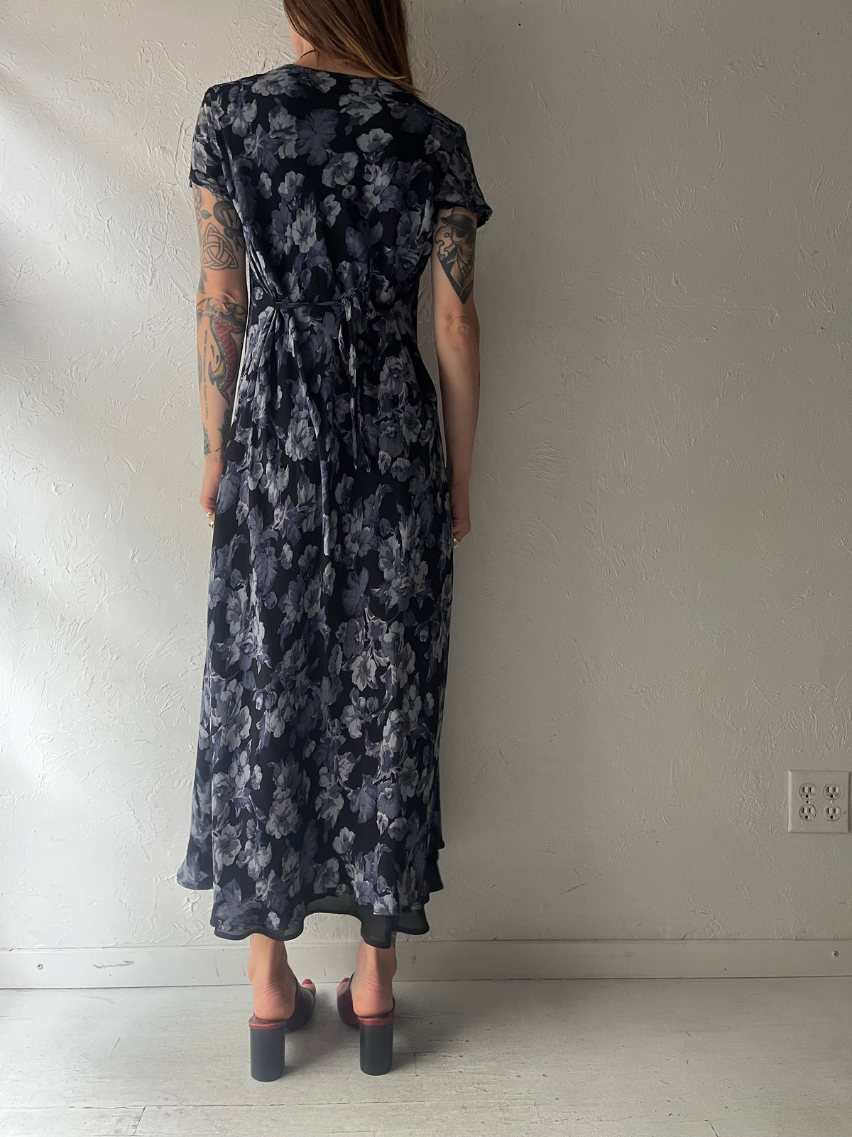 90s 'Jones & Co' Blue Floral Romanic Grungecore Goth Maxi Dress / Medium