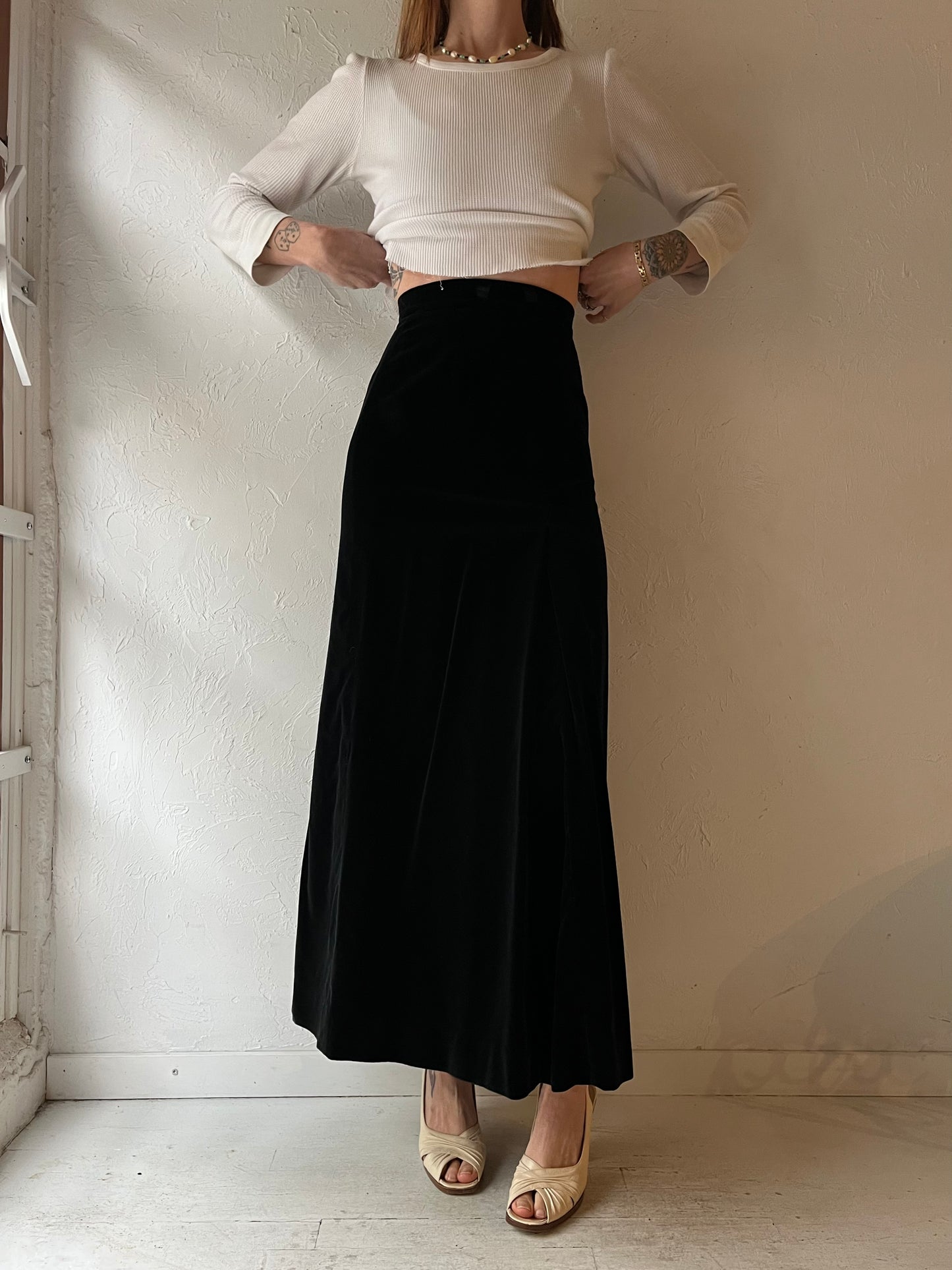 80s Black Velvet Maxi Skirt / XSmall