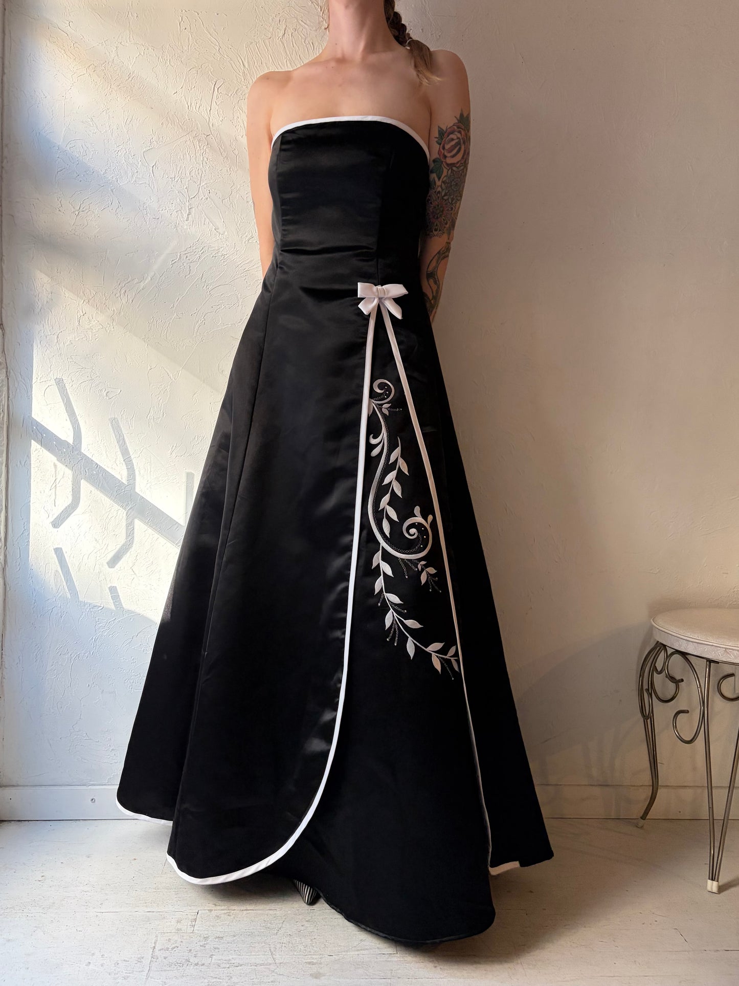 90s 'Fiesta' Black Strapless Formal Dress / Small - Medium