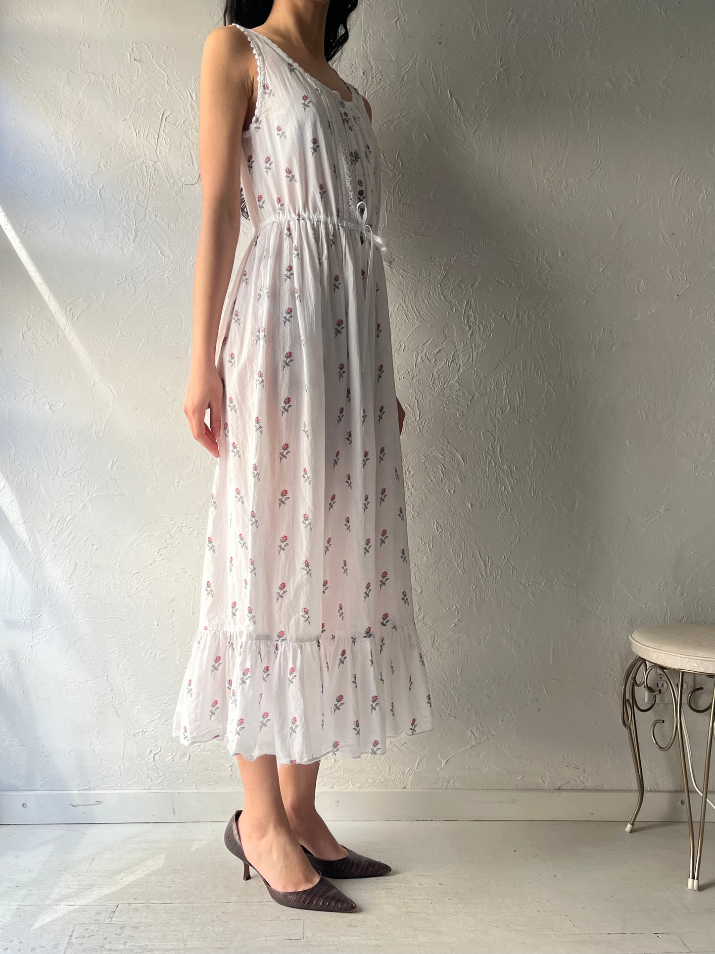 90s 'Eileen West' White Floral Cotton Summer Nighty Dress / Vintage 1990s Cottagecore Maxi Nightgown / Small