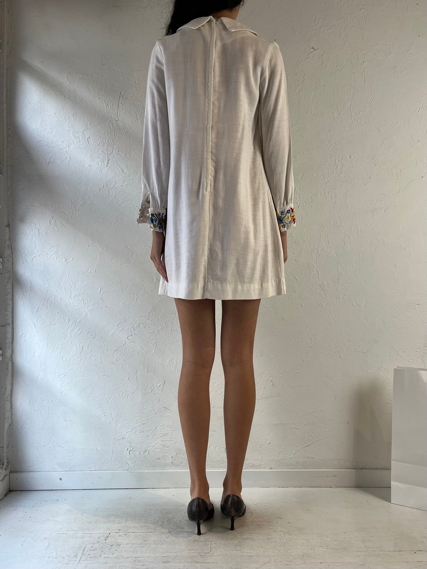 70s Embroidered Long Sleeve Mini Dress / Union Made / Small