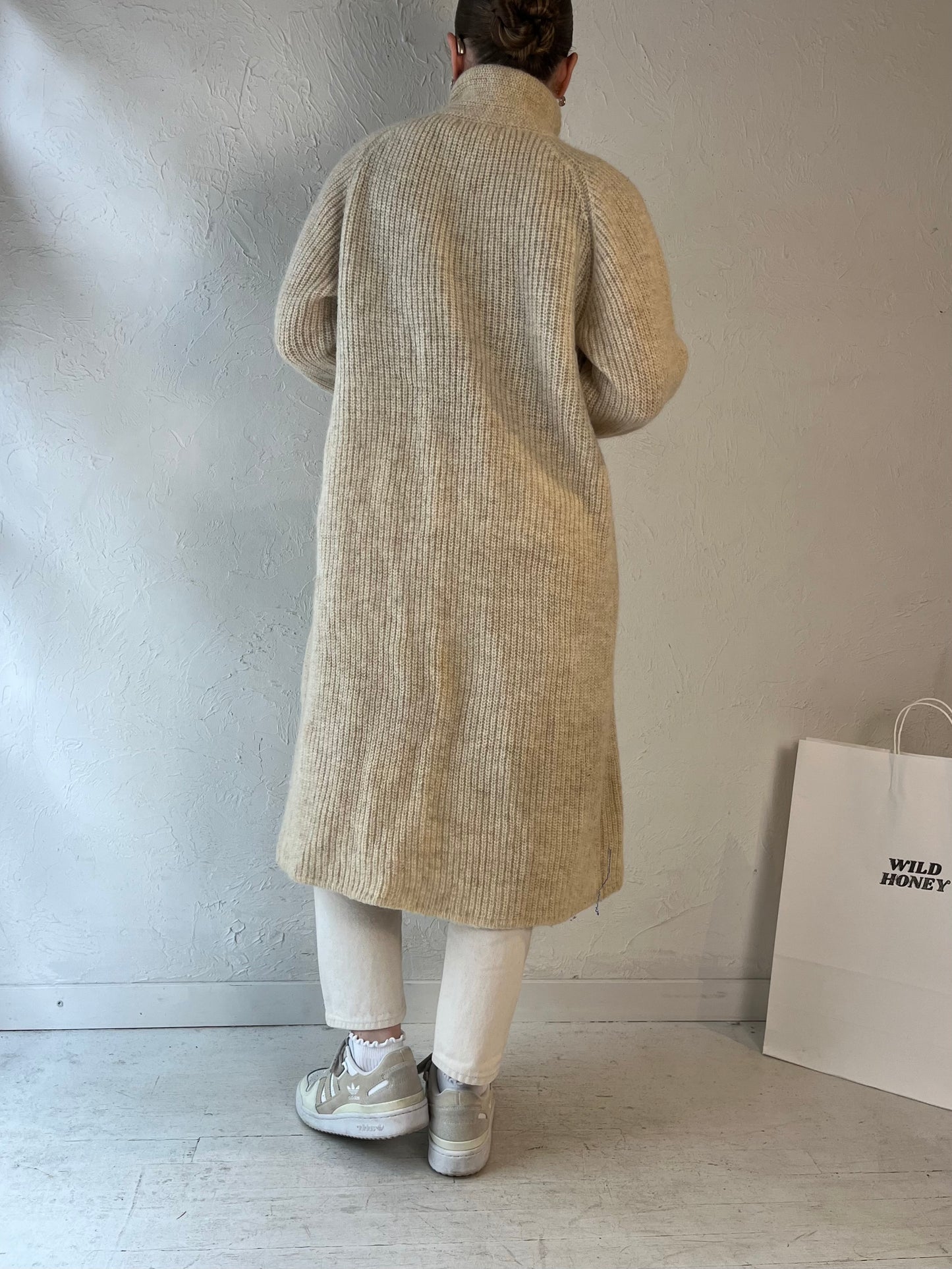 90s 'FSA Collection' Cream Wool Cardigan Sweater / Medium