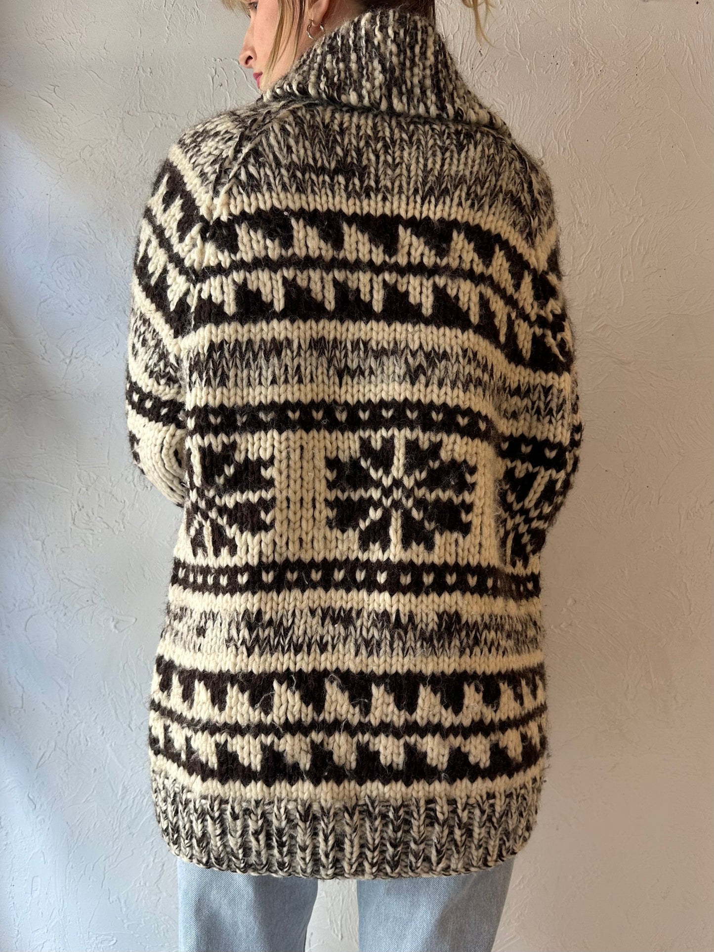 Vintage Hand Knit Chunky Wool Snowflake Sweater / XL