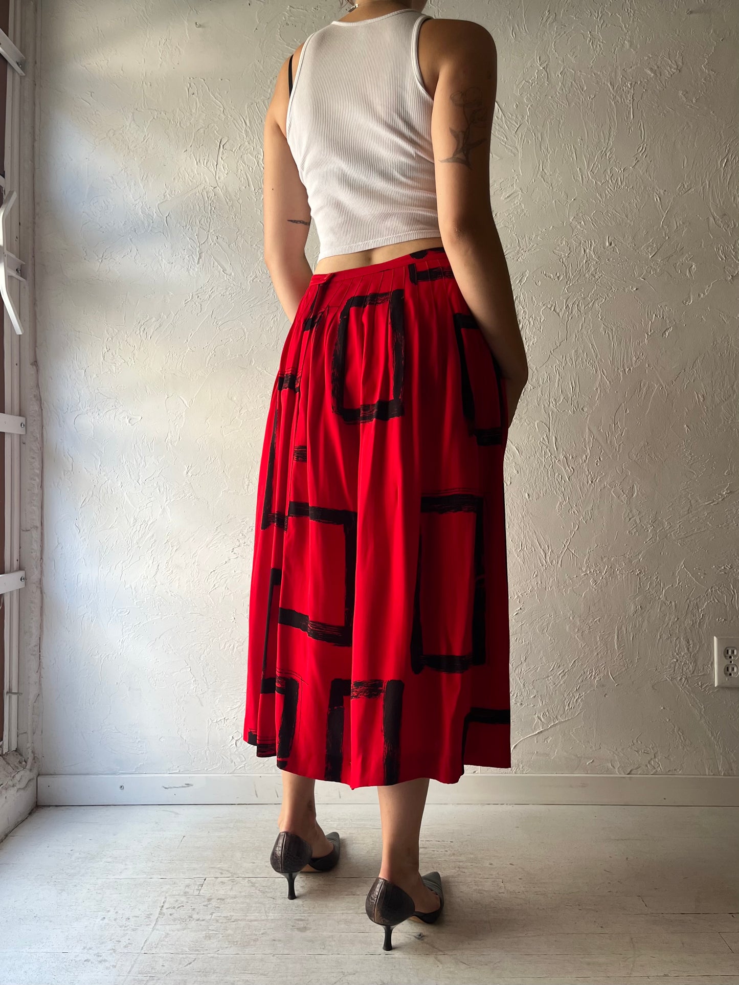 90s 'Jones New York' Red Patterned Pleated Minimalist Office Dark Academia Midi Skirt / Medium