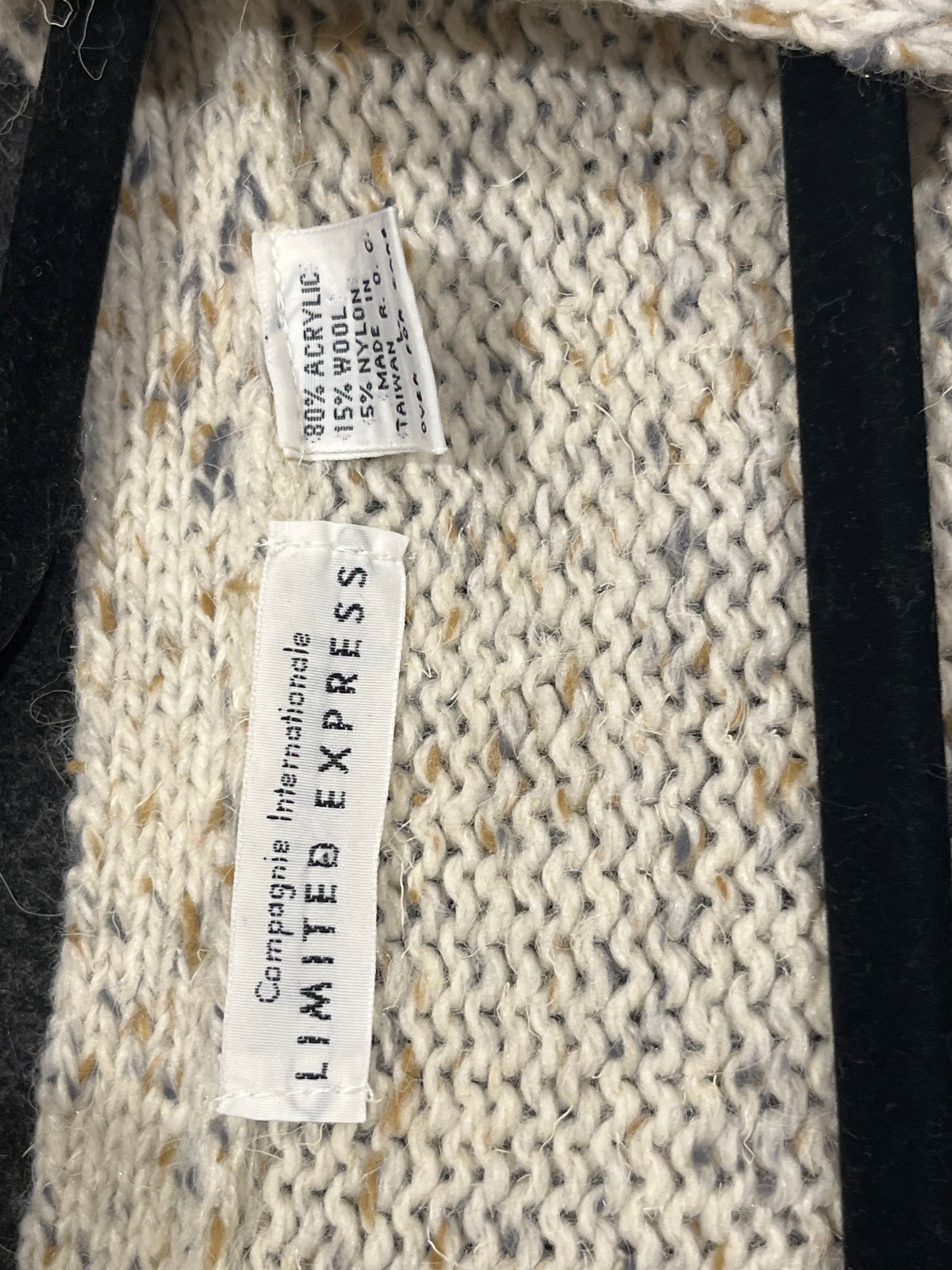 90s 'Limited Express' V Neck Knit Sweater / Large