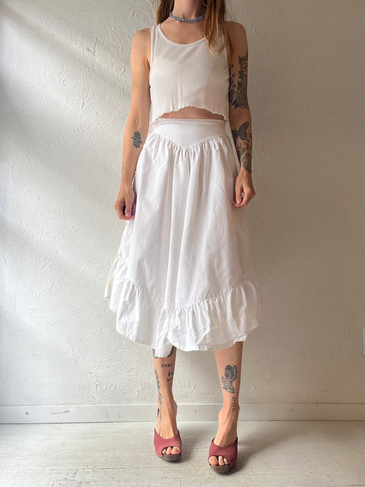 80s 'EnChante' White High Waisted Cottagecore Romantic Culotte Shorts Vintage Wide Leg Ruffle Hem Gaucho Shorts / Small