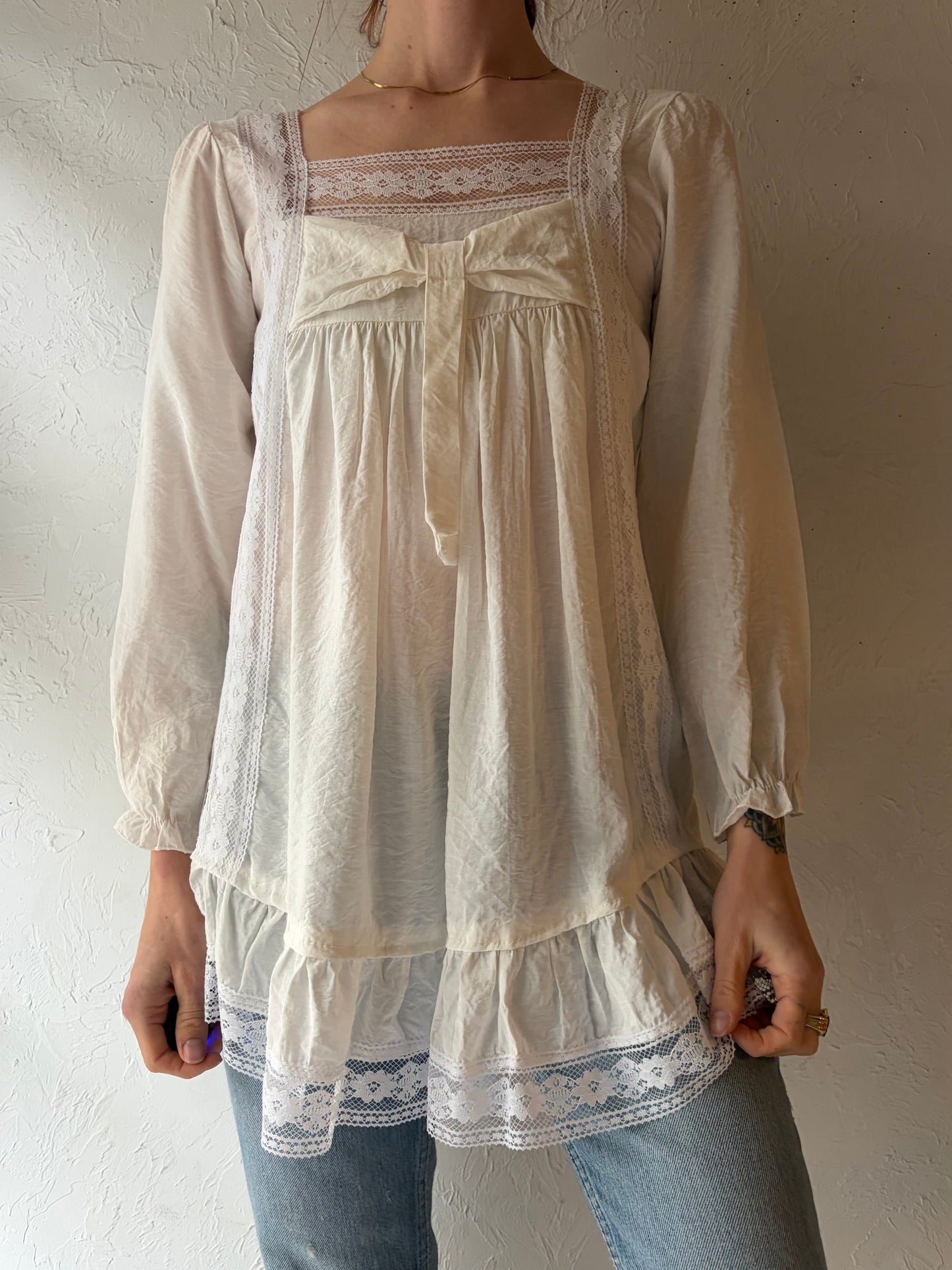 Vintage White Lace Long Sleeve Top / Small