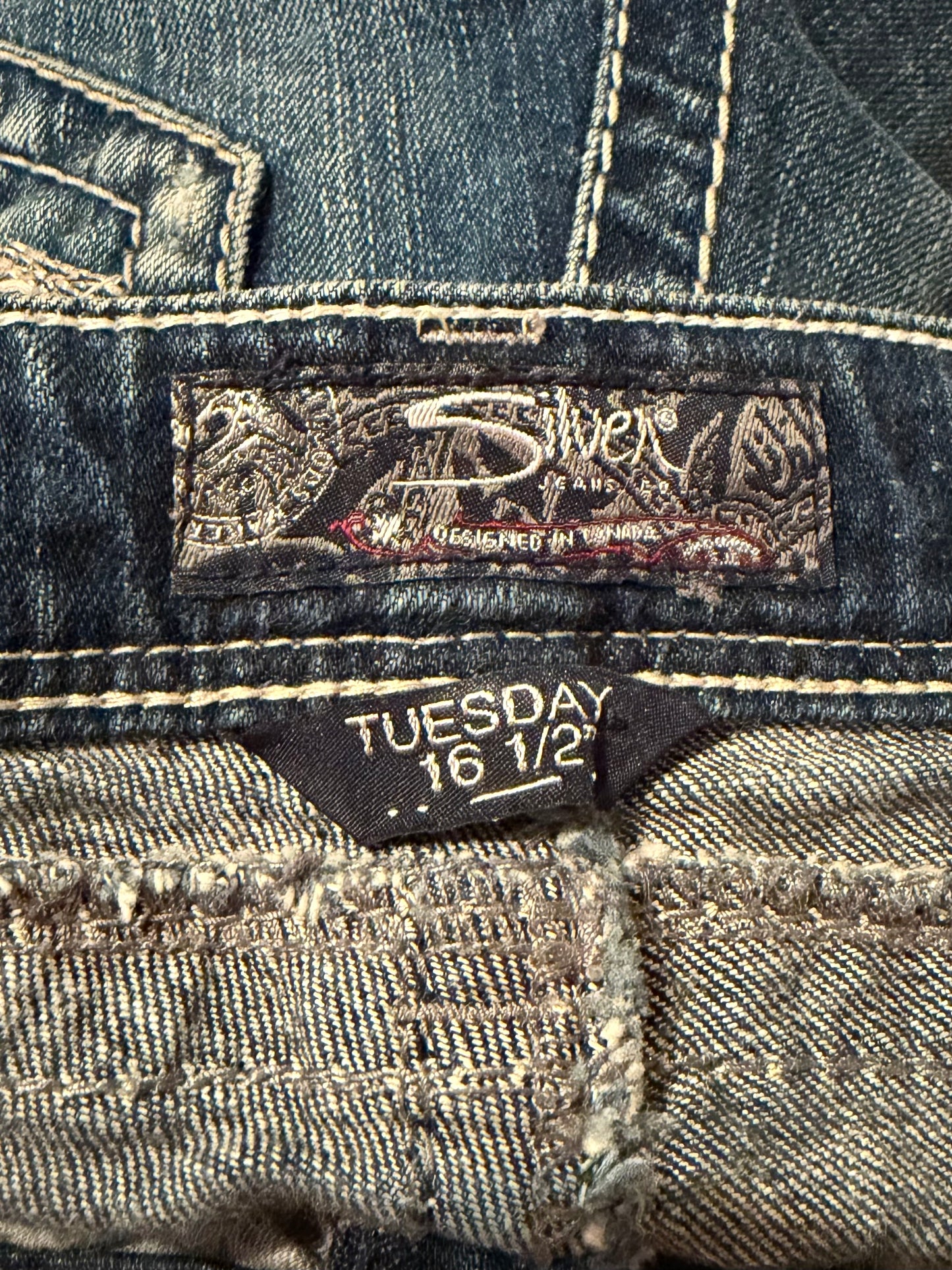 Y2k ‘Silver’ Low Rise Flair Jeans / Small
