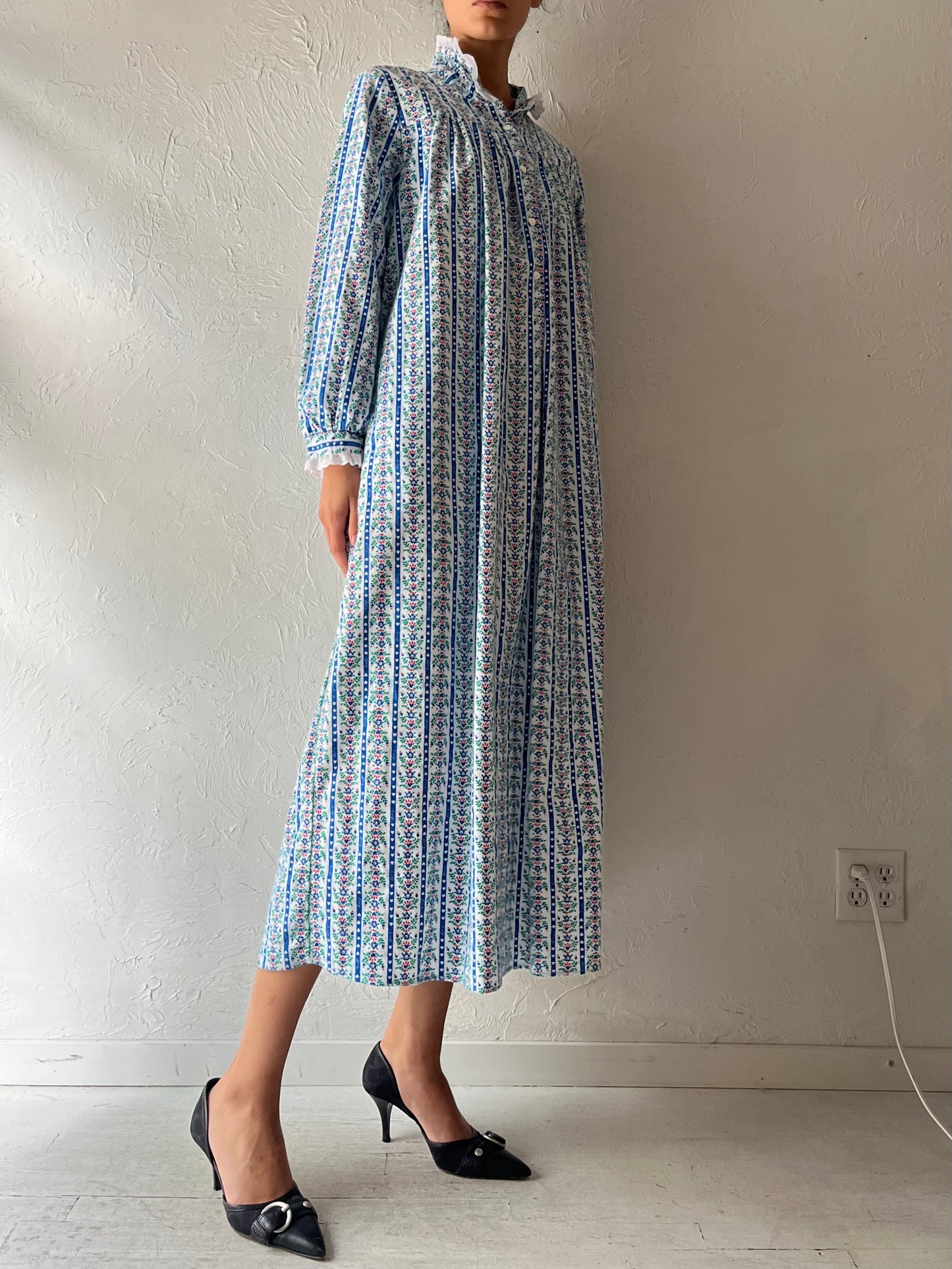 90s 'Saly Lang' Floral Flannel Cottagecore Prairie Maxi Nighty Dress / Vintage 90s Romanic Grannycore Sleep Dress / Medium