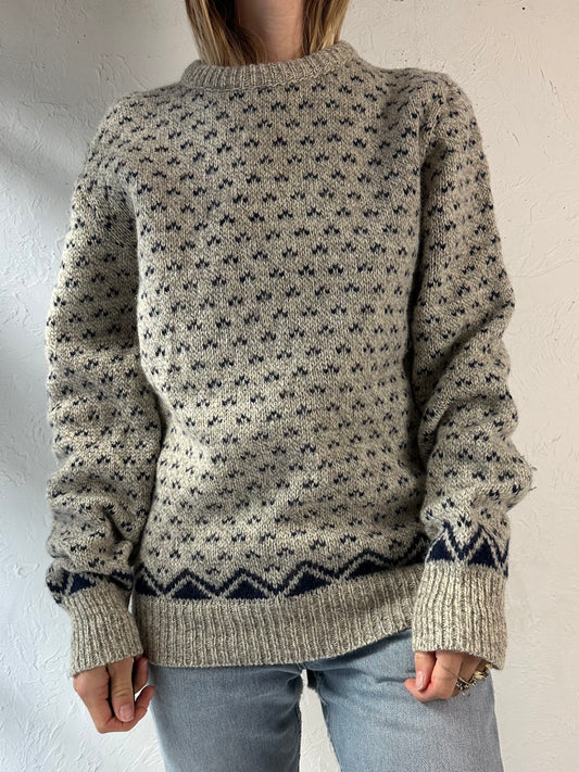 90s ‘North Mills’ Gray Wool Crew Neck Sweater / Medium