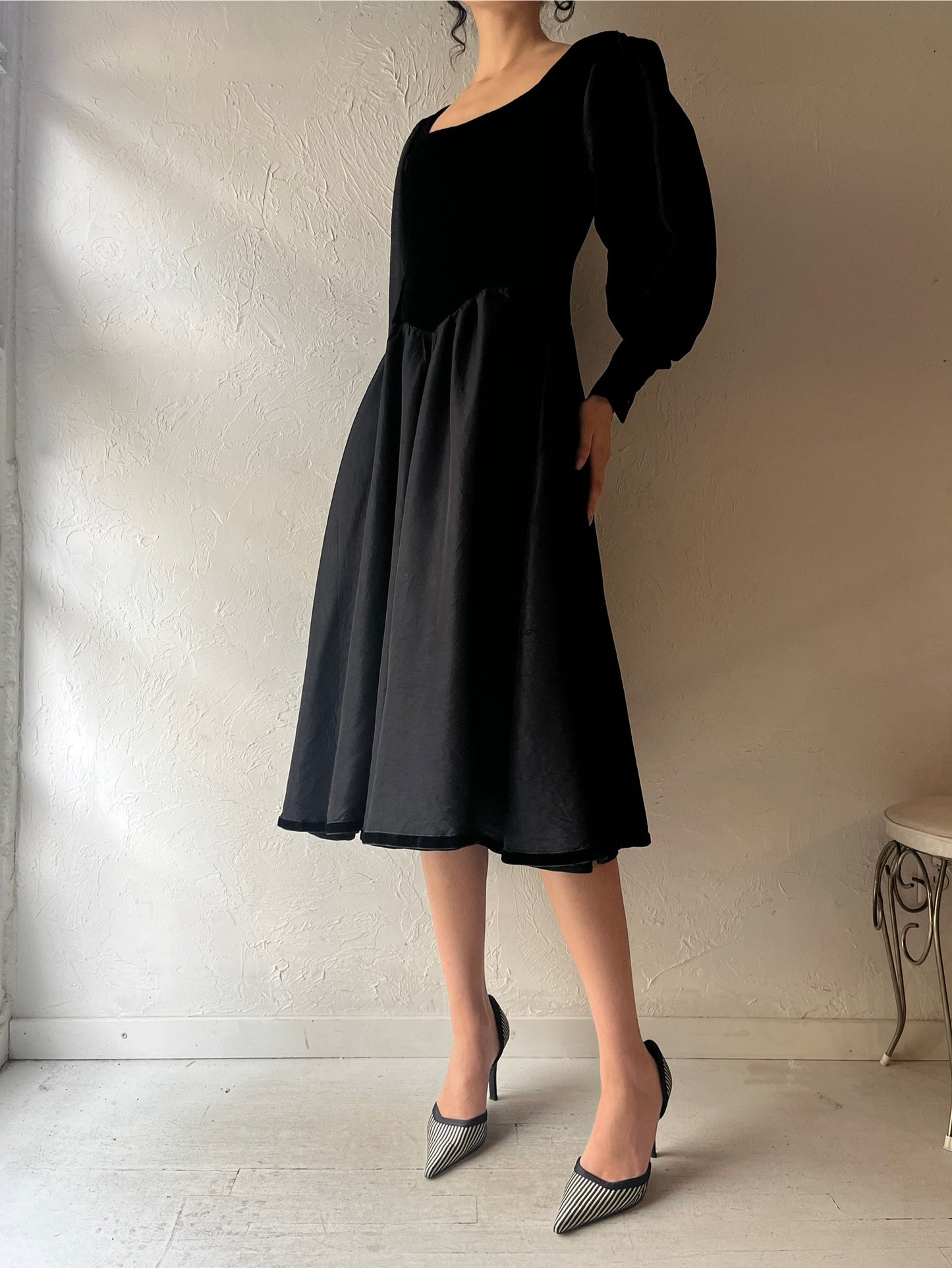 Vintage Handmade Black Puff Sleeve Dress / Medium