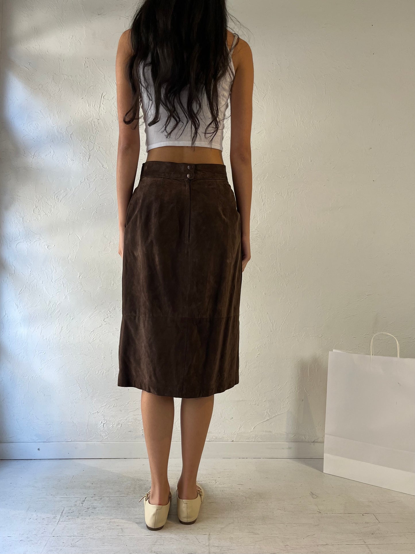 90s ‘Danier’ Brown Suede Leather Midi Skirt / Medium