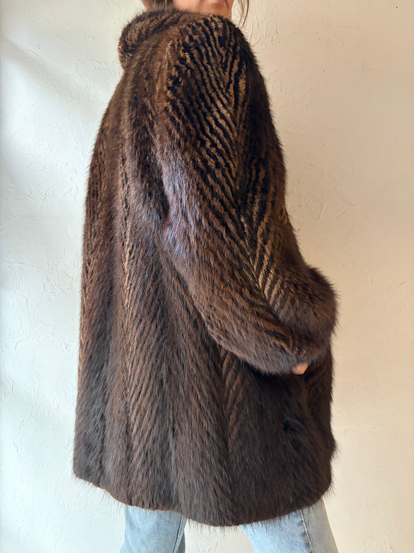 80s 'Black's Furs' Chevron Fur Coat / Medium