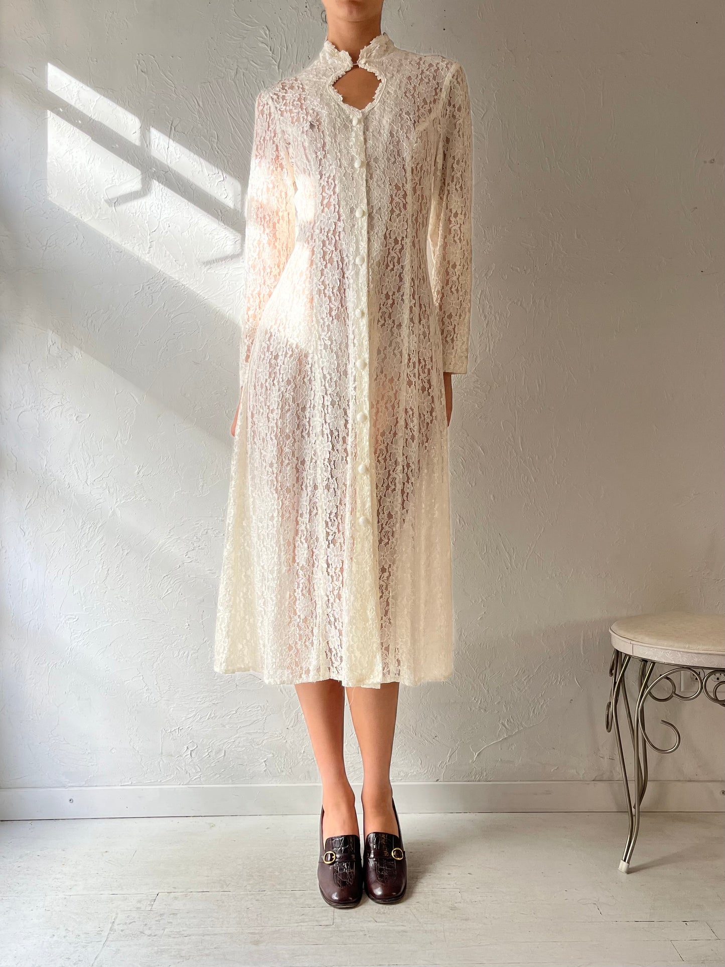 Vintage Sheer White Lace Dress / Small