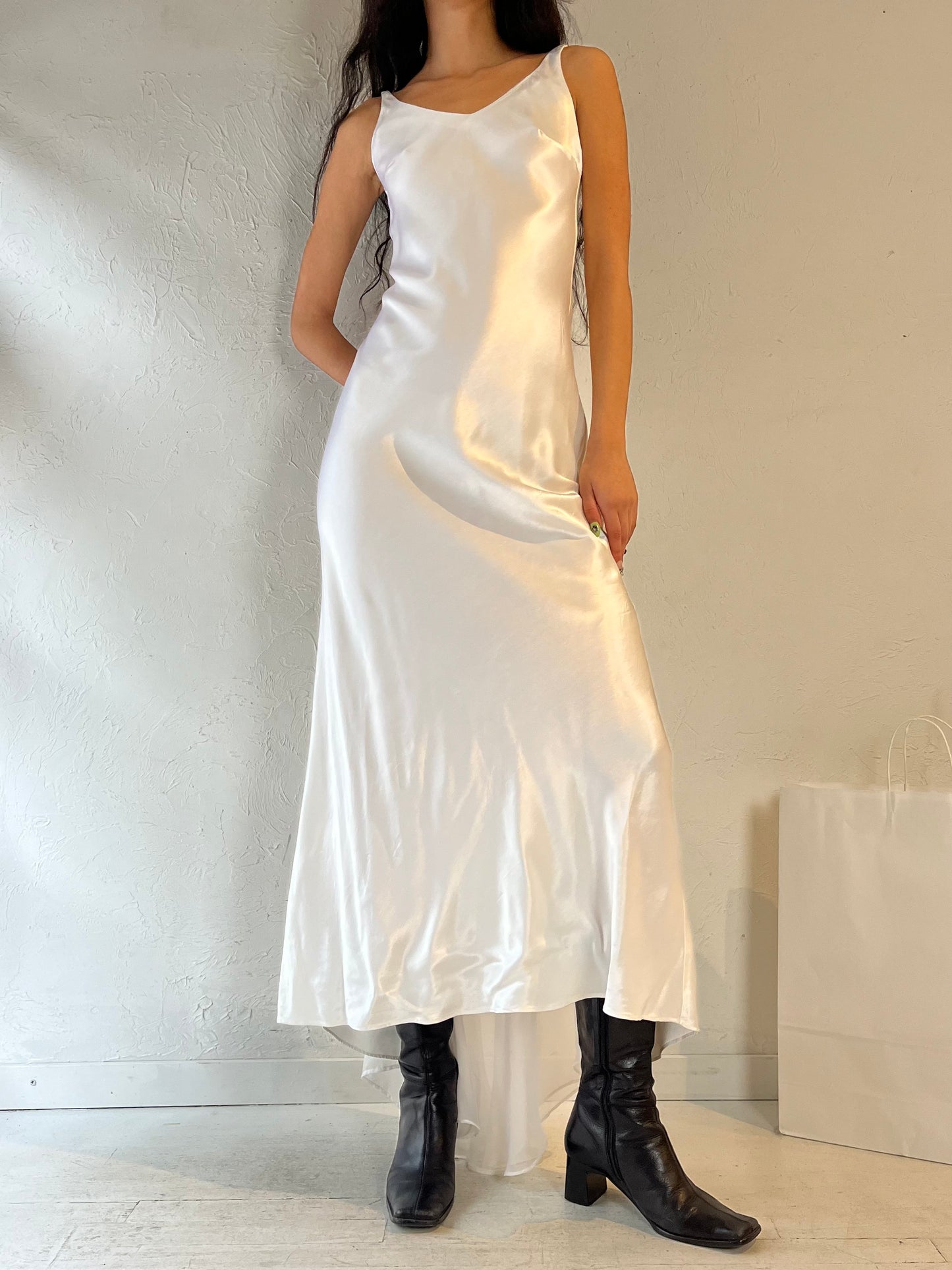 90s ‘Scarlet’ White Maxi Dress / Small