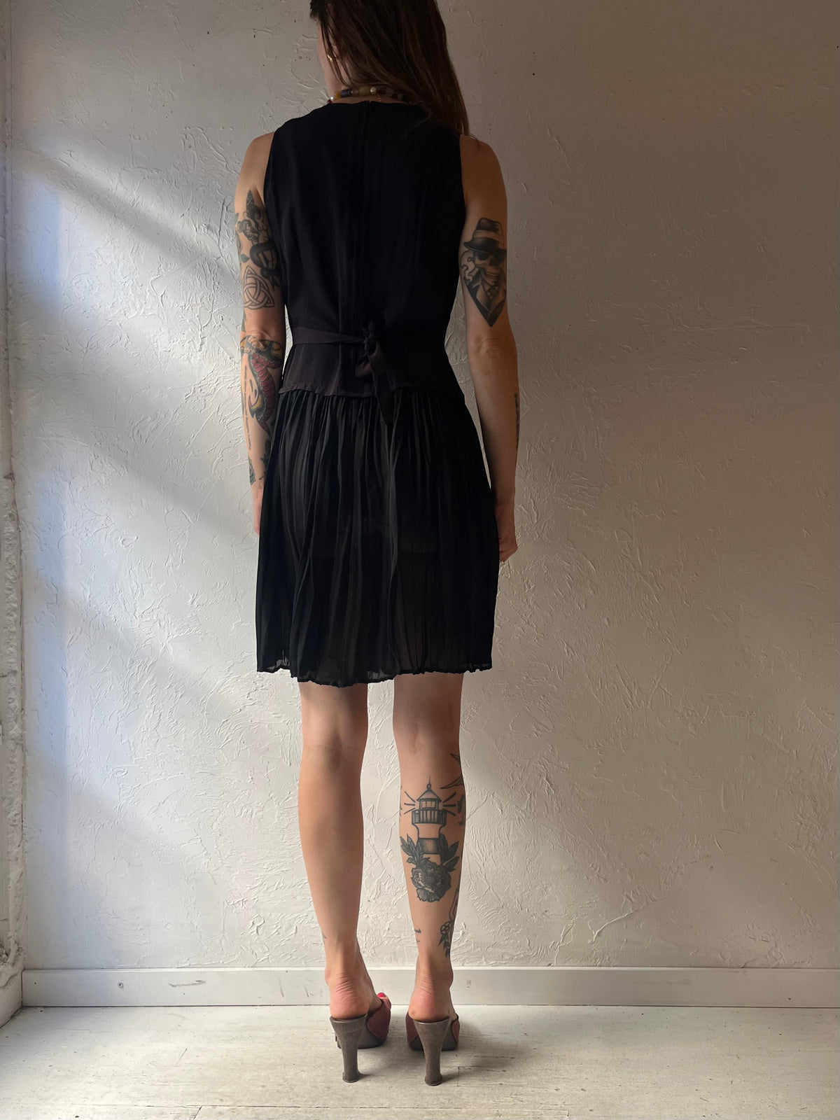 90s 'Nu-Oz' Purple Retro Minimalist Dark Academia Mini Dress / Small
