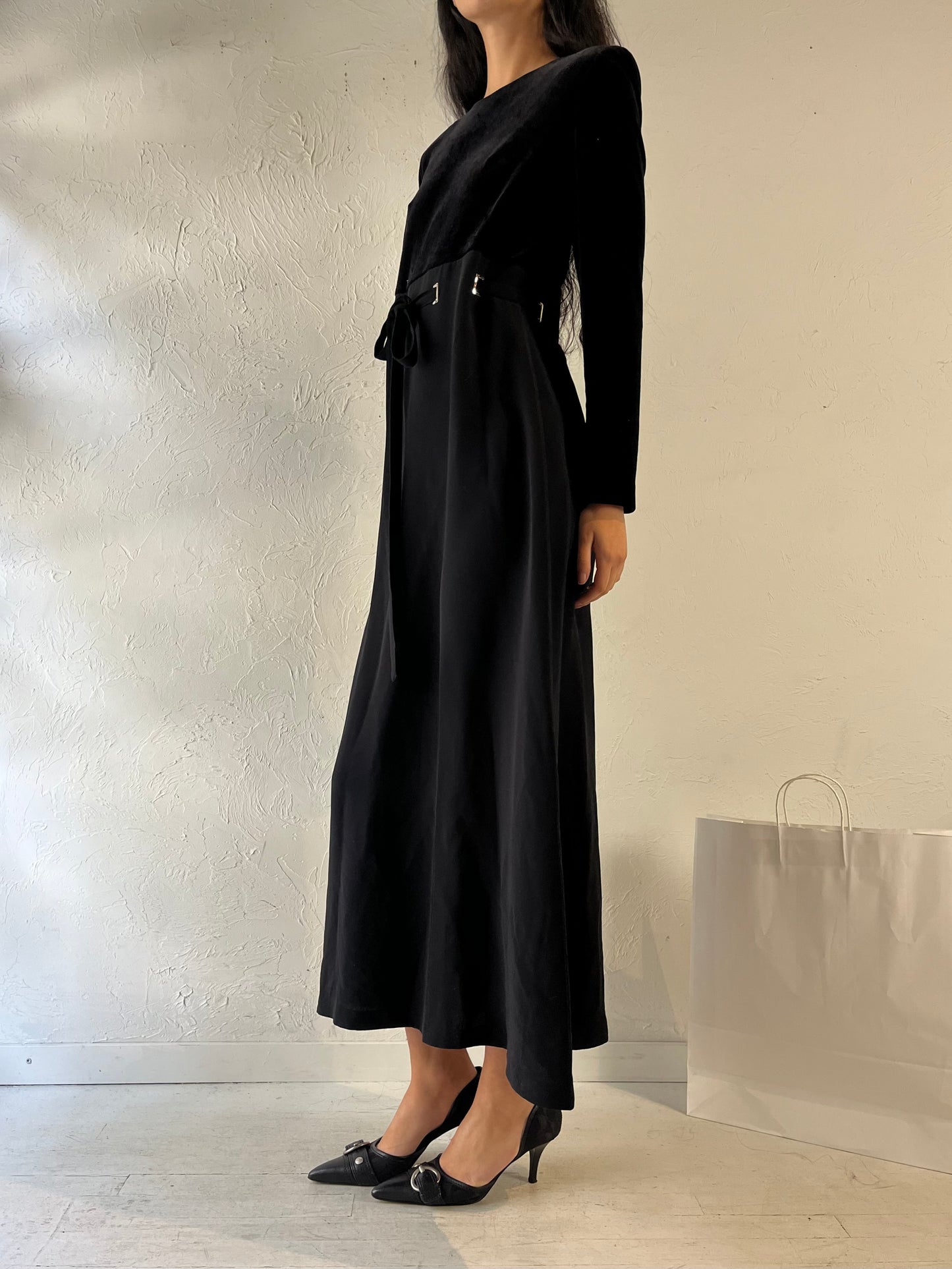 Y2k 'David Warren' Black Long Sleeve Velvet Maxi Dress / Medium