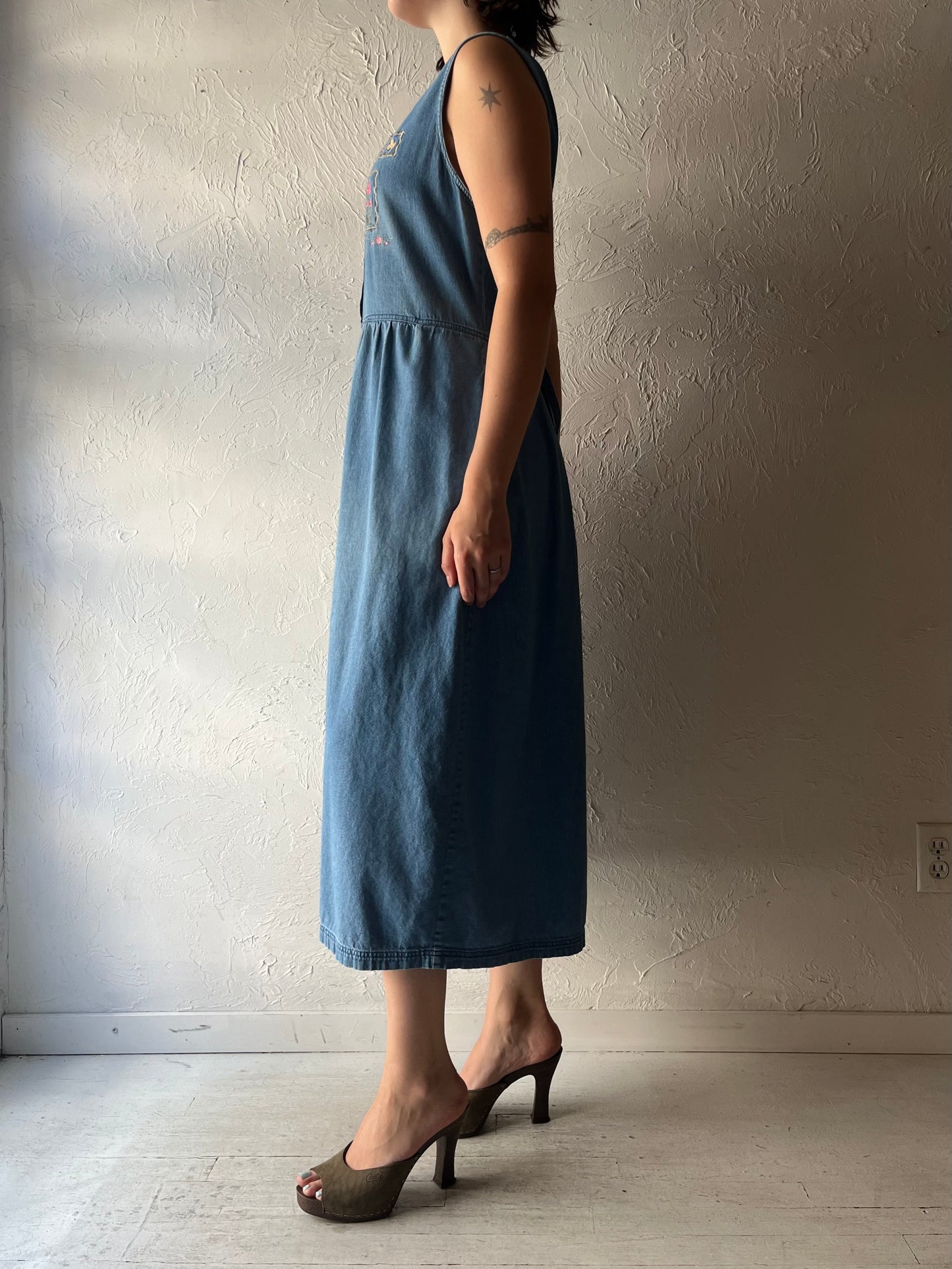 90s 'Traditions' Light Denim Embroidered Cottagecore Western Summer Midi Dress / Large
