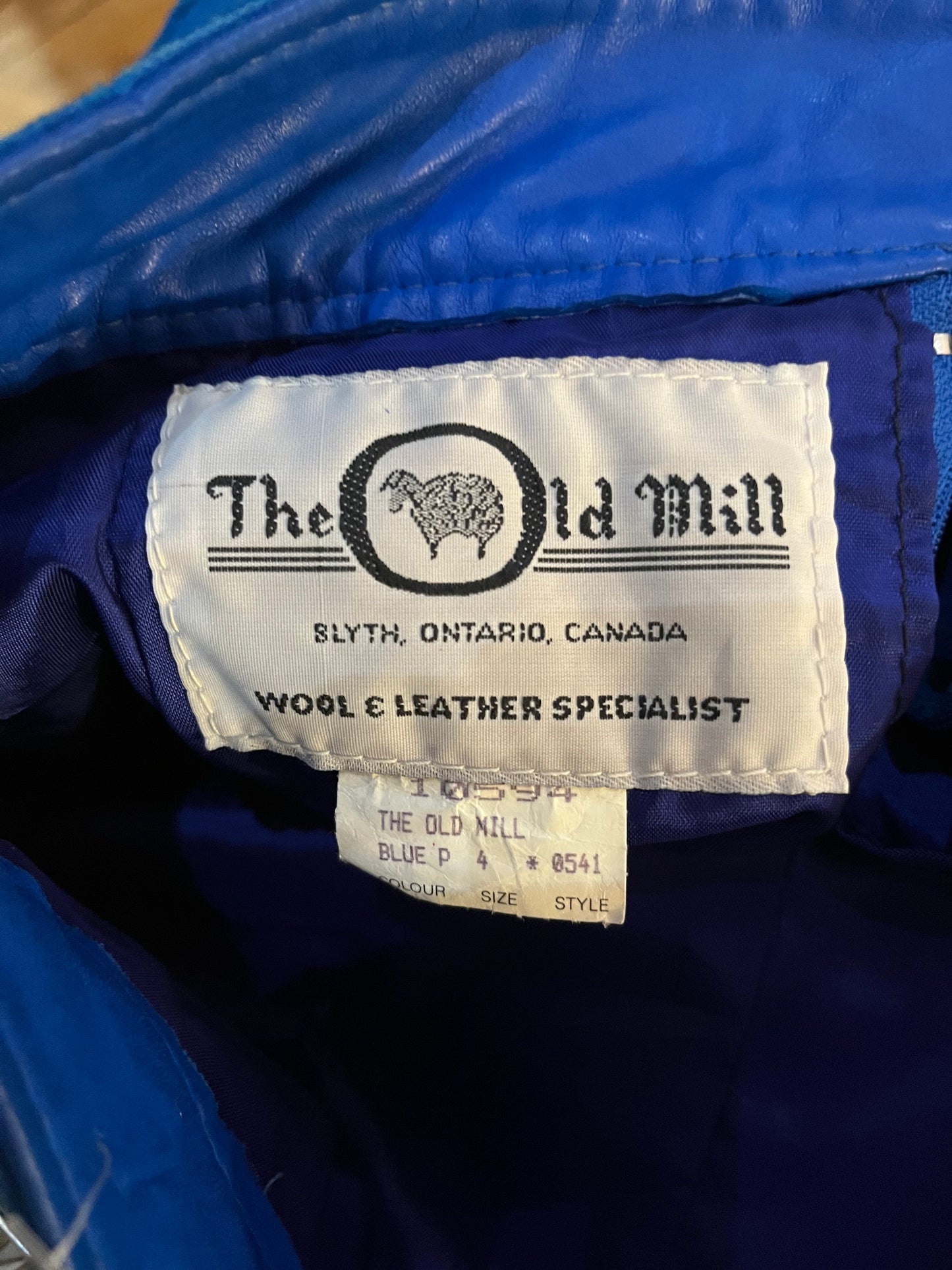 80s ‘Old Mill’ Blue Leather Pencil Skirt / Small