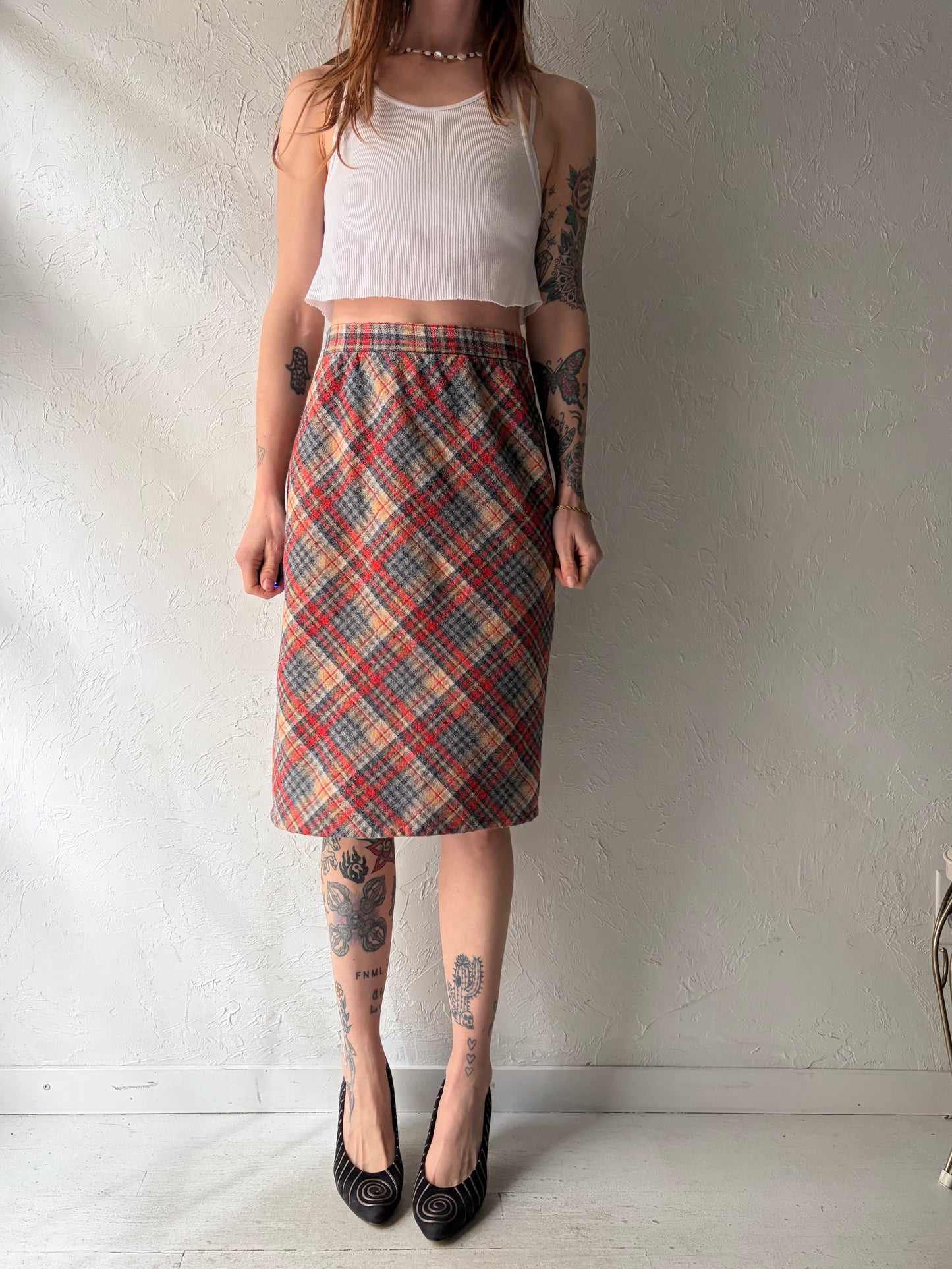 Vintage Handmade Plaid Knit Midi Pencil Skirt / Small