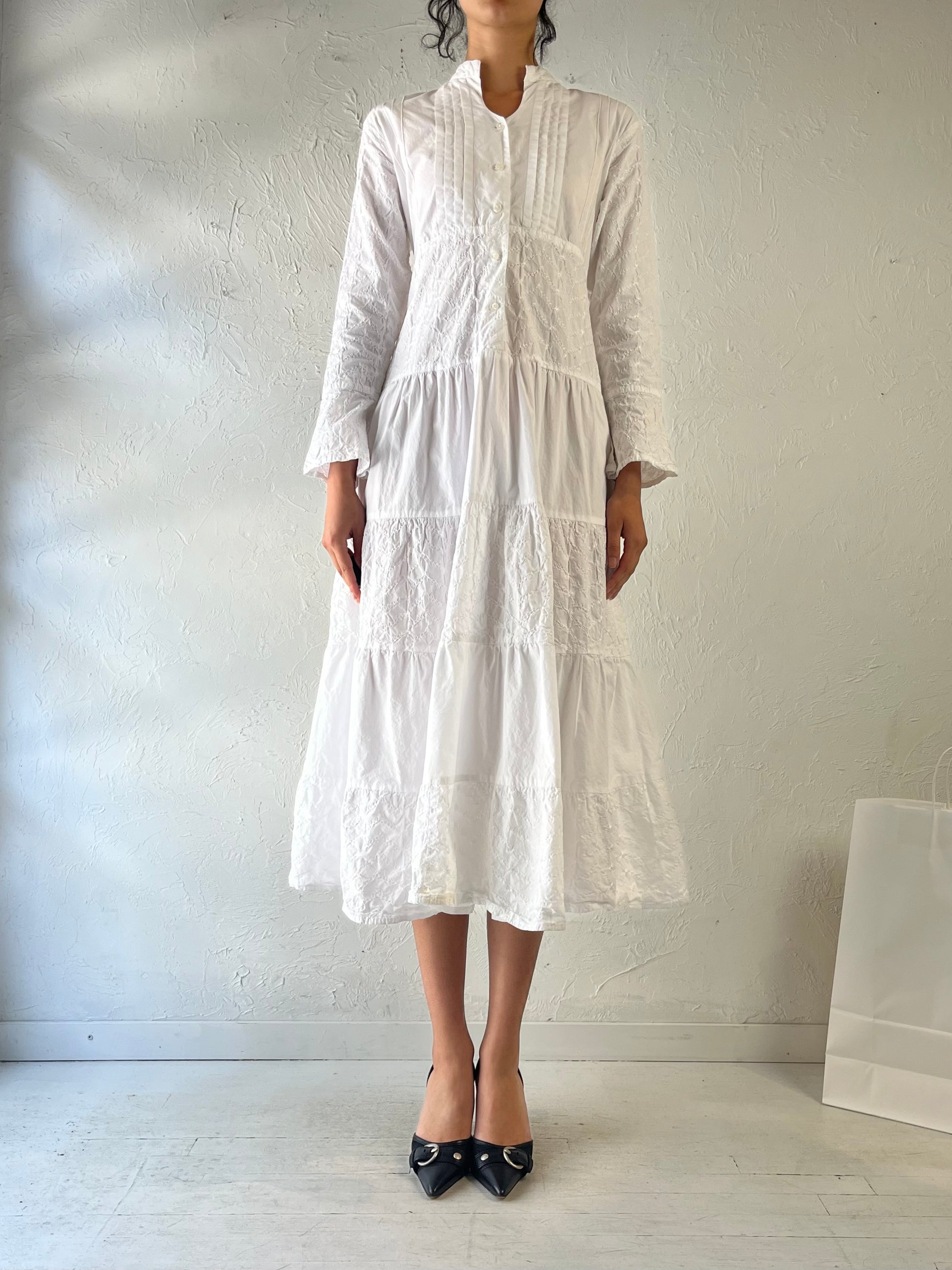 Y2K 'Dressed In White' Cotton Dress / Small – Wildhoneygoods Y2K 'Dressed In White' Cotton Dress / Small – Wildhoneygoods