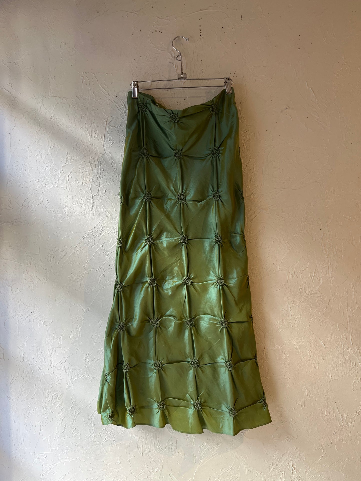 90s Shiny Green Scrunch Skirt / Small
