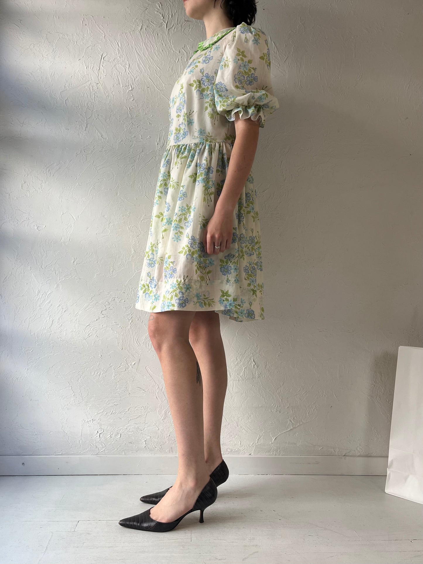 Vintage Handmade Green Floral Mini Dress / Medium