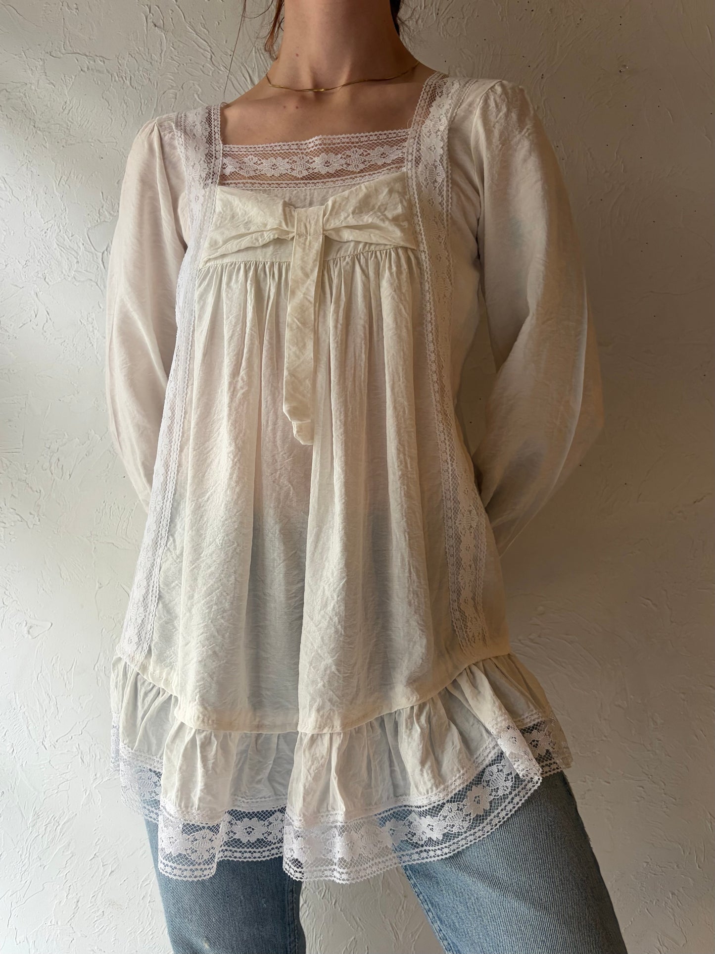 Vintage White Lace Long Sleeve Top / Small