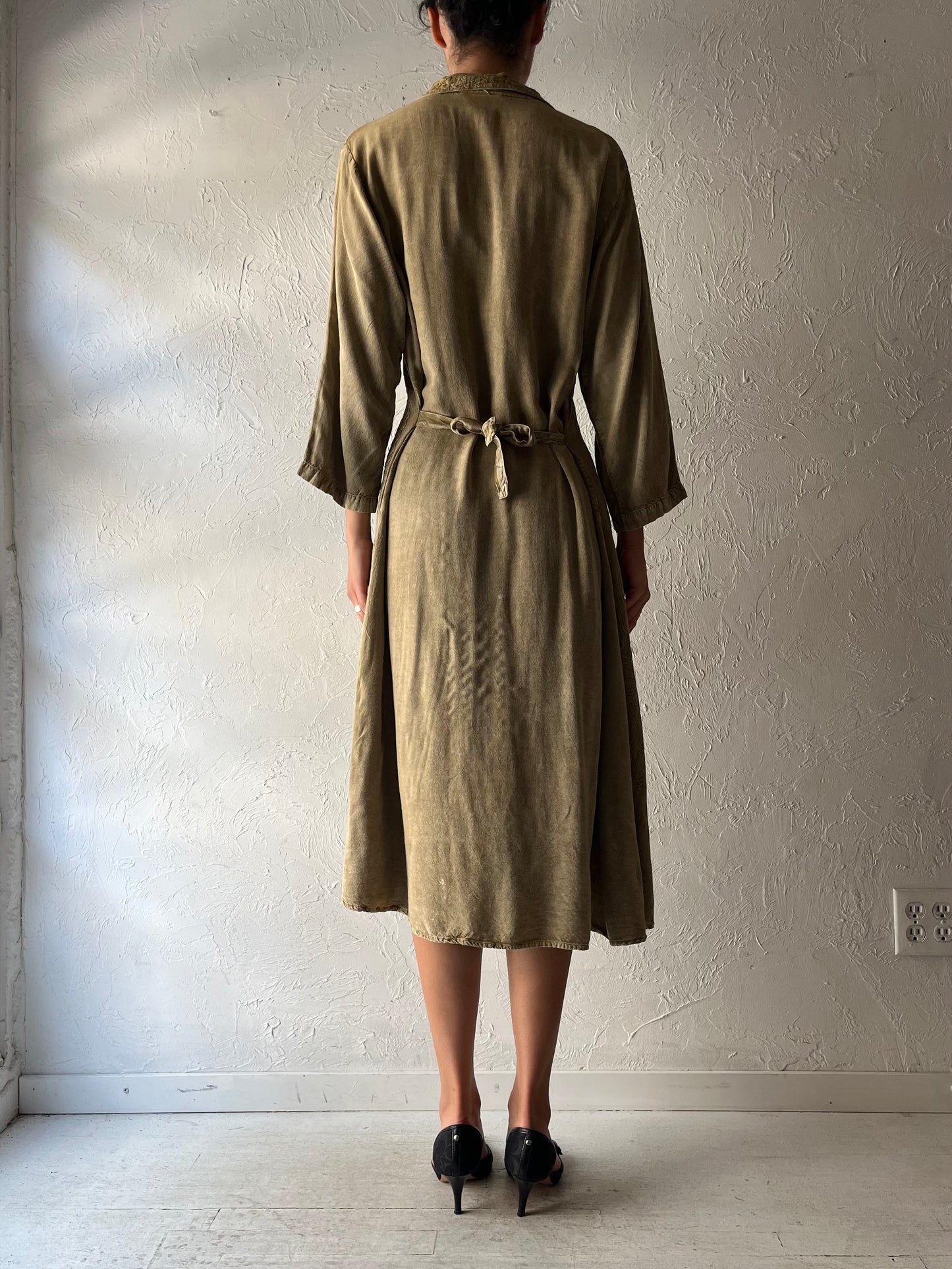 90s 'Just Cruising' Button Rayon Fairycore Midi Dress / Medium