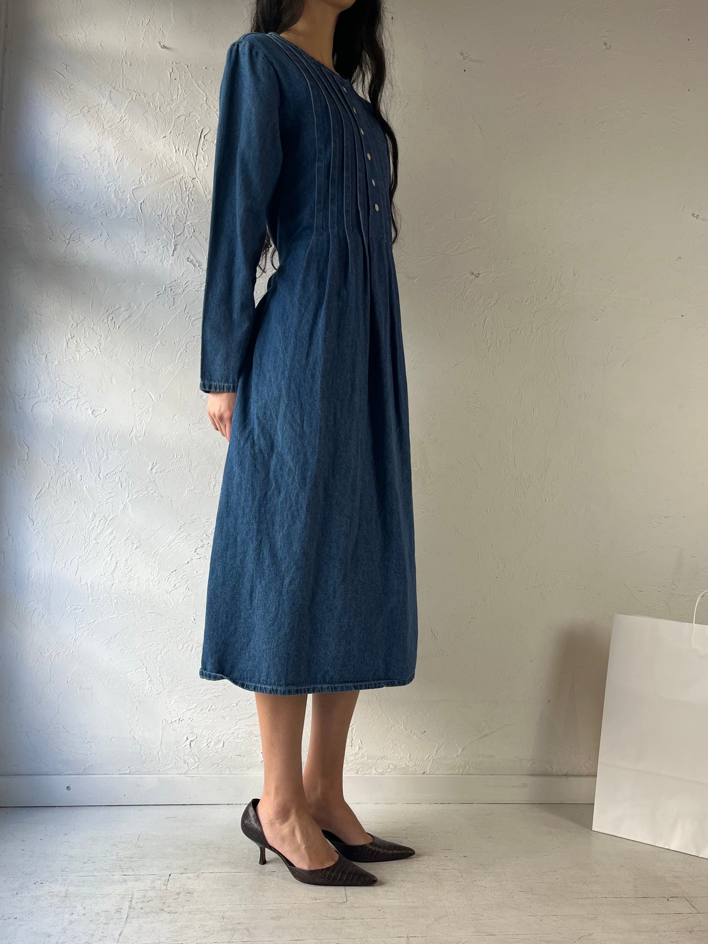 90s ‘Studio Ease’ Long Sleeve Denim Dress / Medium