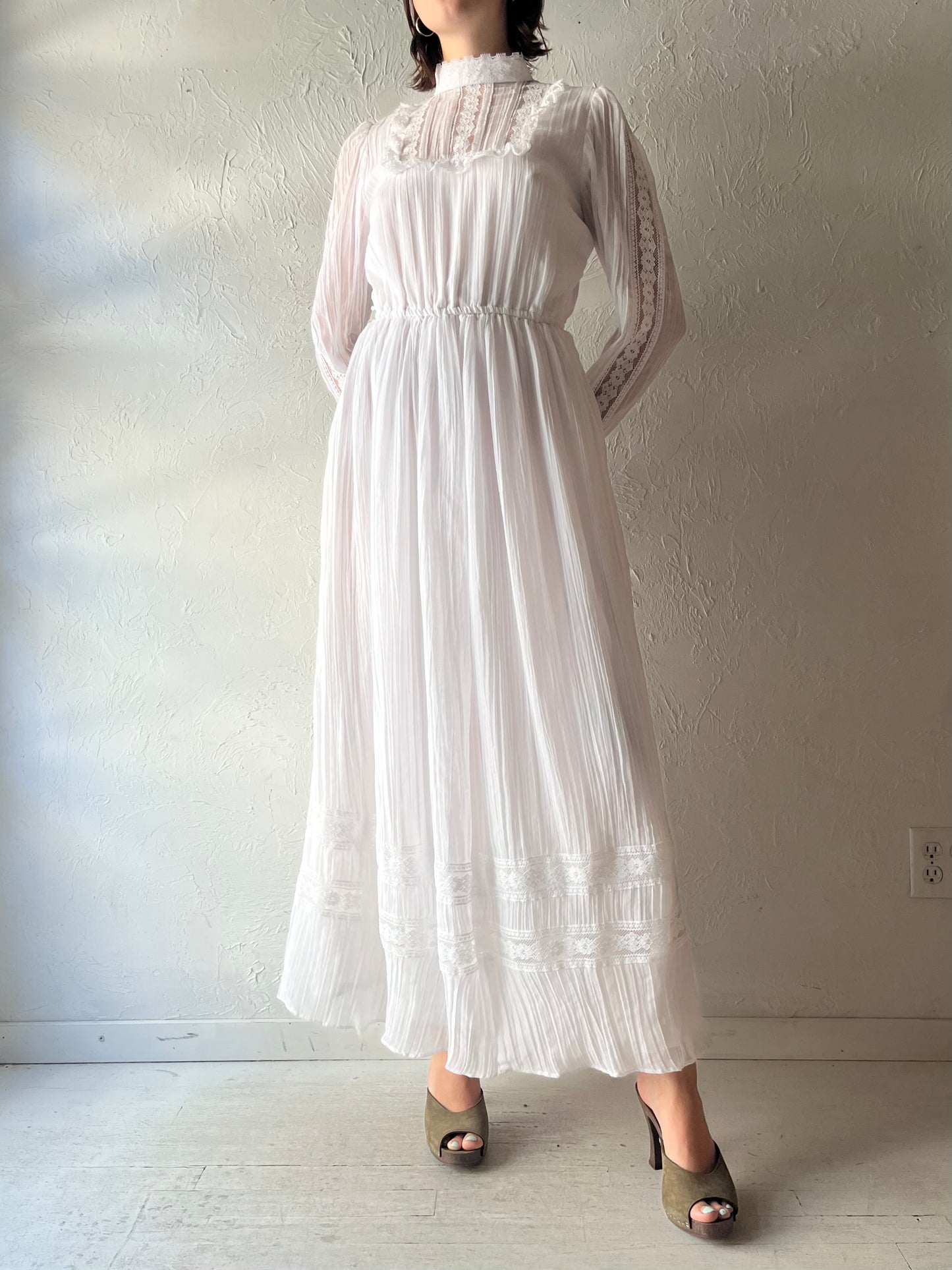 70s 'Souffle' White Romantic Prairie Girl Summer Maxi Dress / Vintage 1970s Boho Hippie Long Sleeve Dress / Small - Medium