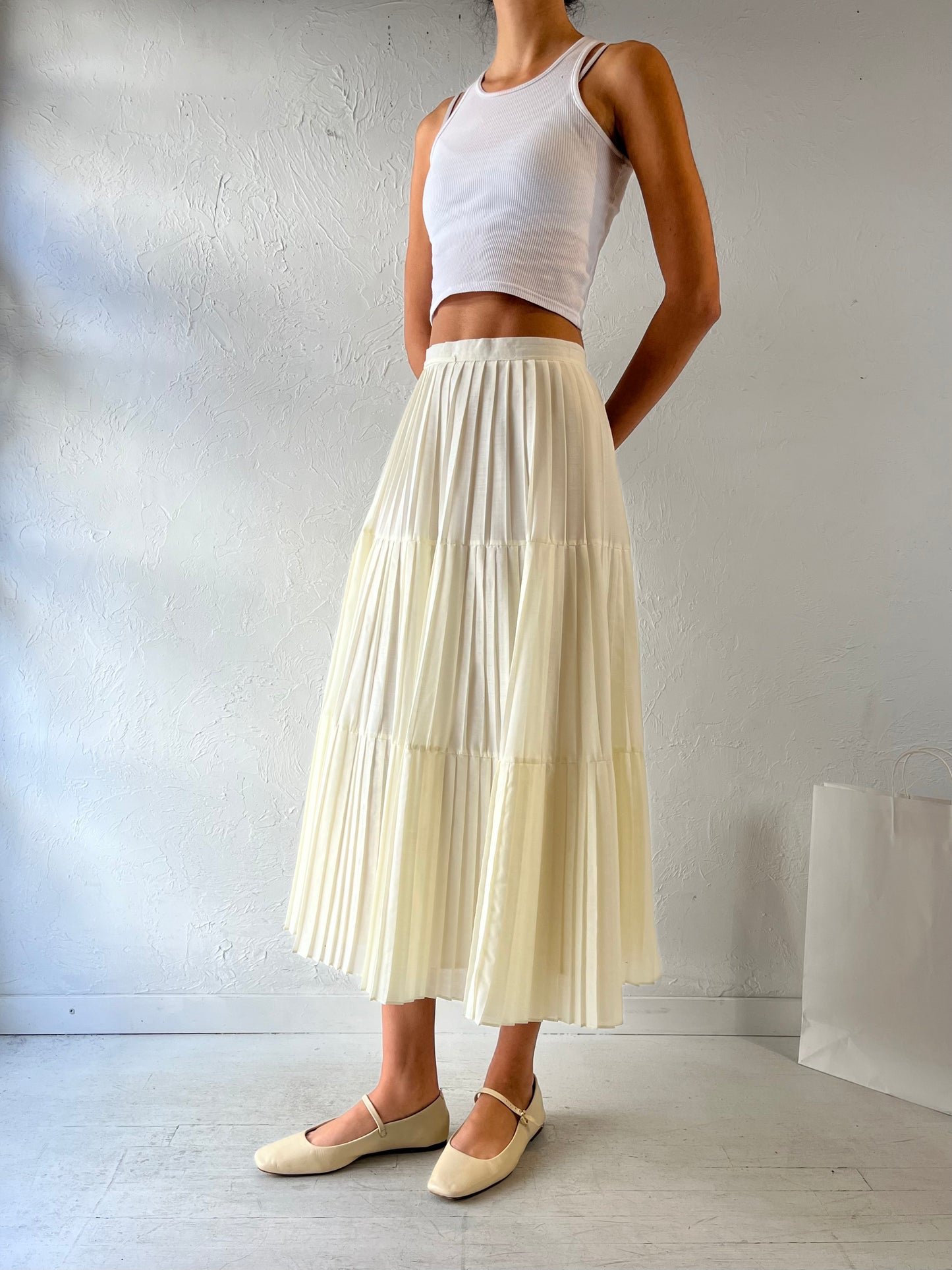 80s Cream Pleated Midi Skirt / Small