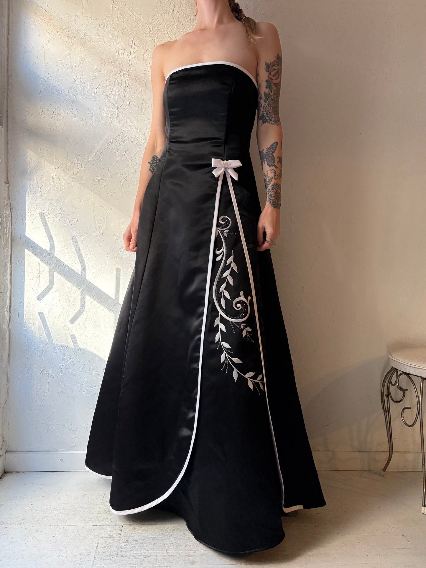 90s 'Fiesta' Black Strapless Formal Dress / Small - Medium